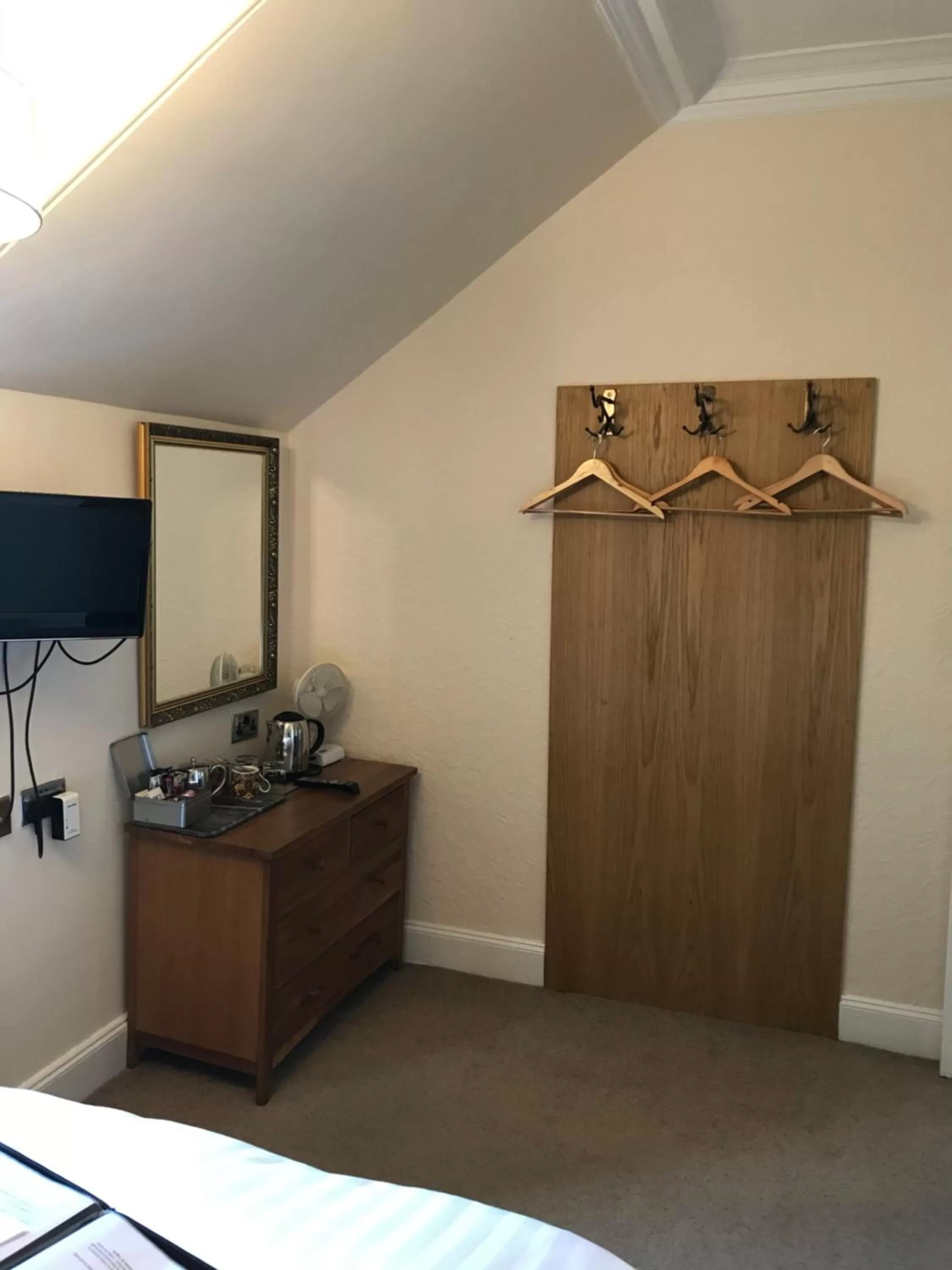 Photo of the whole room in Ravenswood Guest House