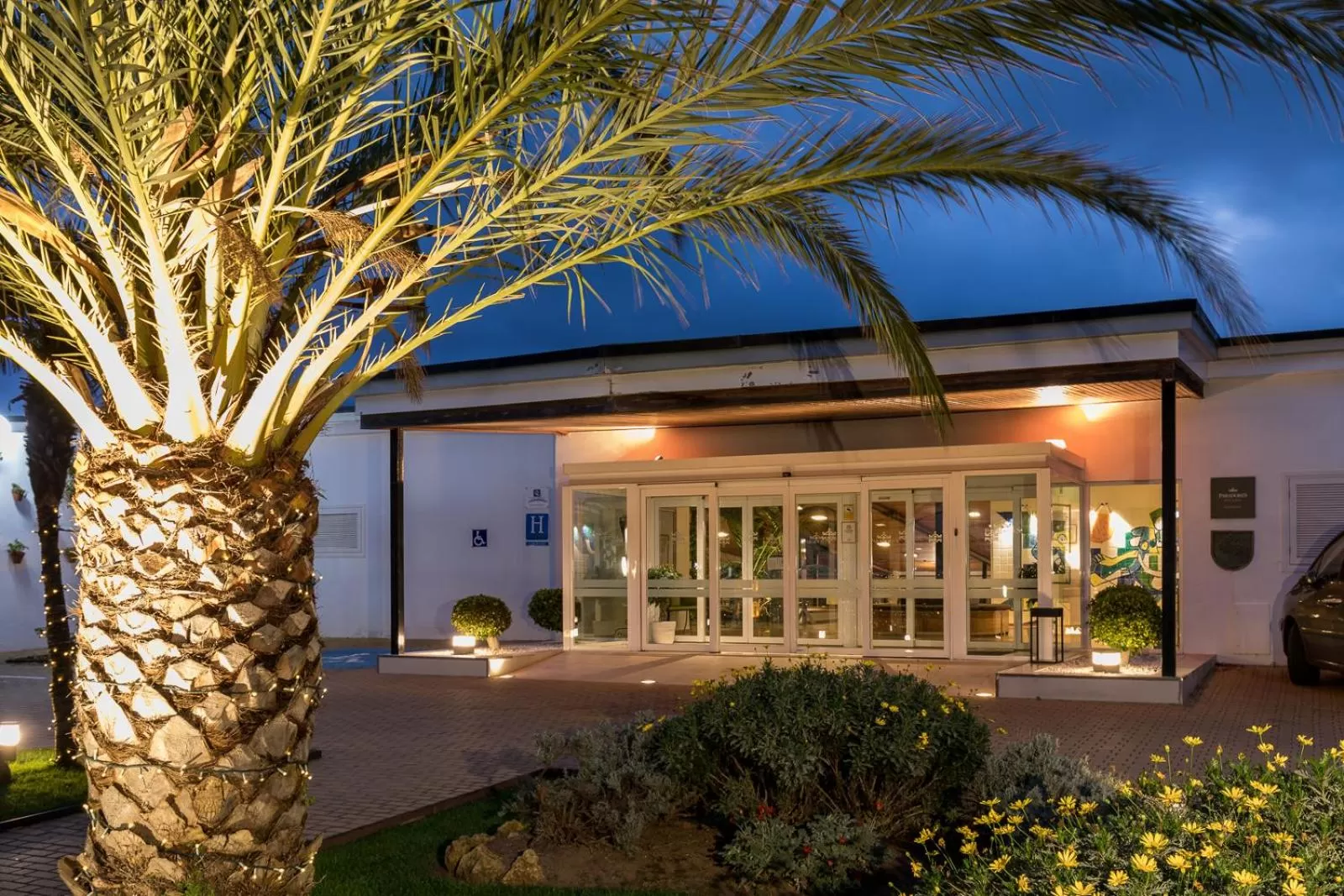 Facade/entrance in Parador de Ayamonte