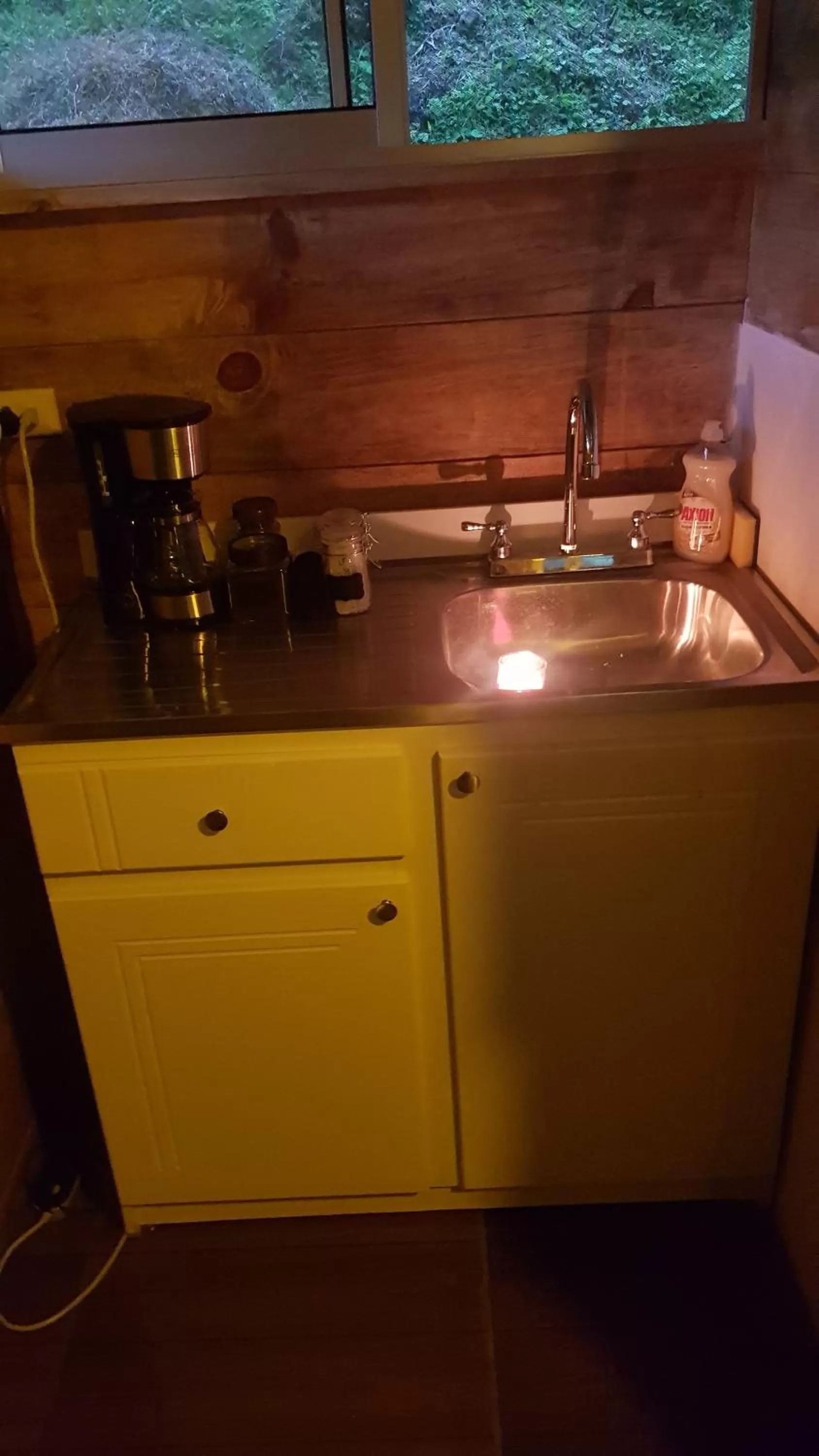 Kitchen or kitchenette, Kitchen/Kitchenette in Hotel Rivel - Adventure & Nature Retreat