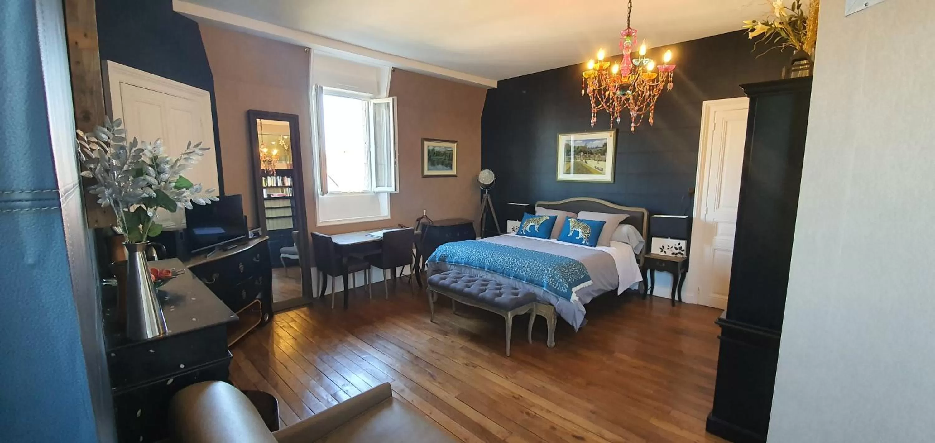 Bed in Villa Primerose