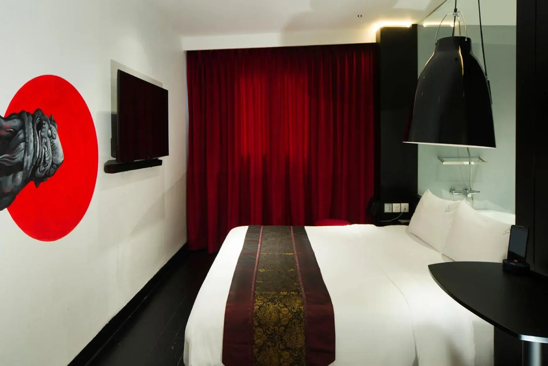 Suite in Hi Hotel Suite in Hi Hotel