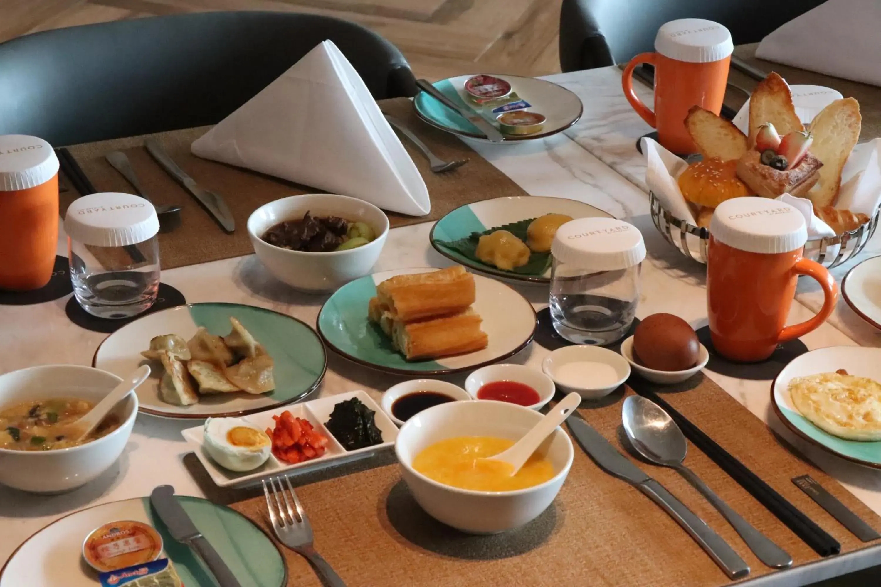 Junior King Suite - Executive Lounge Access in Courtyard by Marriott Changchun Junior King Suite - Executive Lounge Access in Courtyard by Marriott Changchun