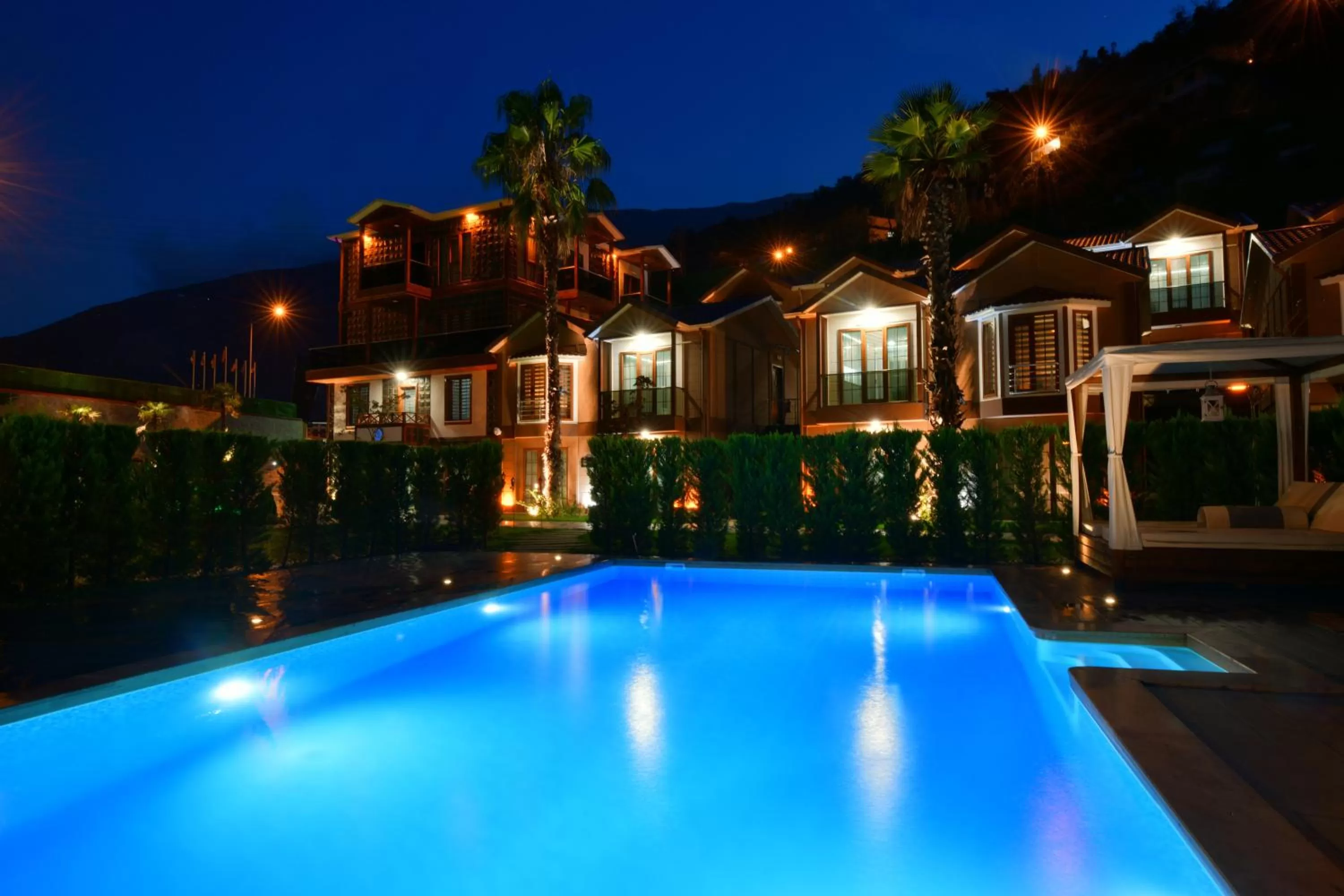 Night in Villa Da Otel