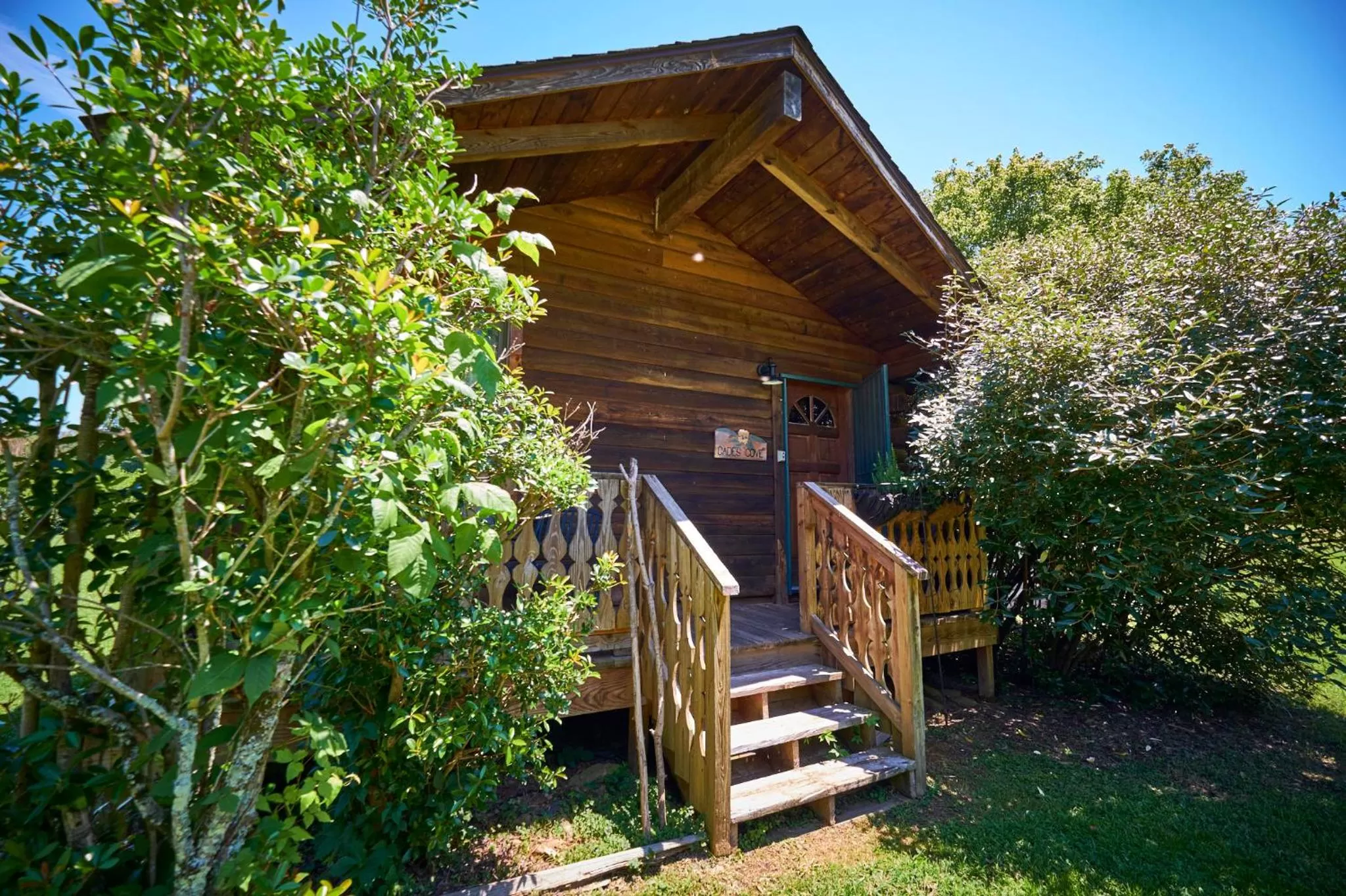 Creekwalk Inn Bed and Breakfast with Cabins