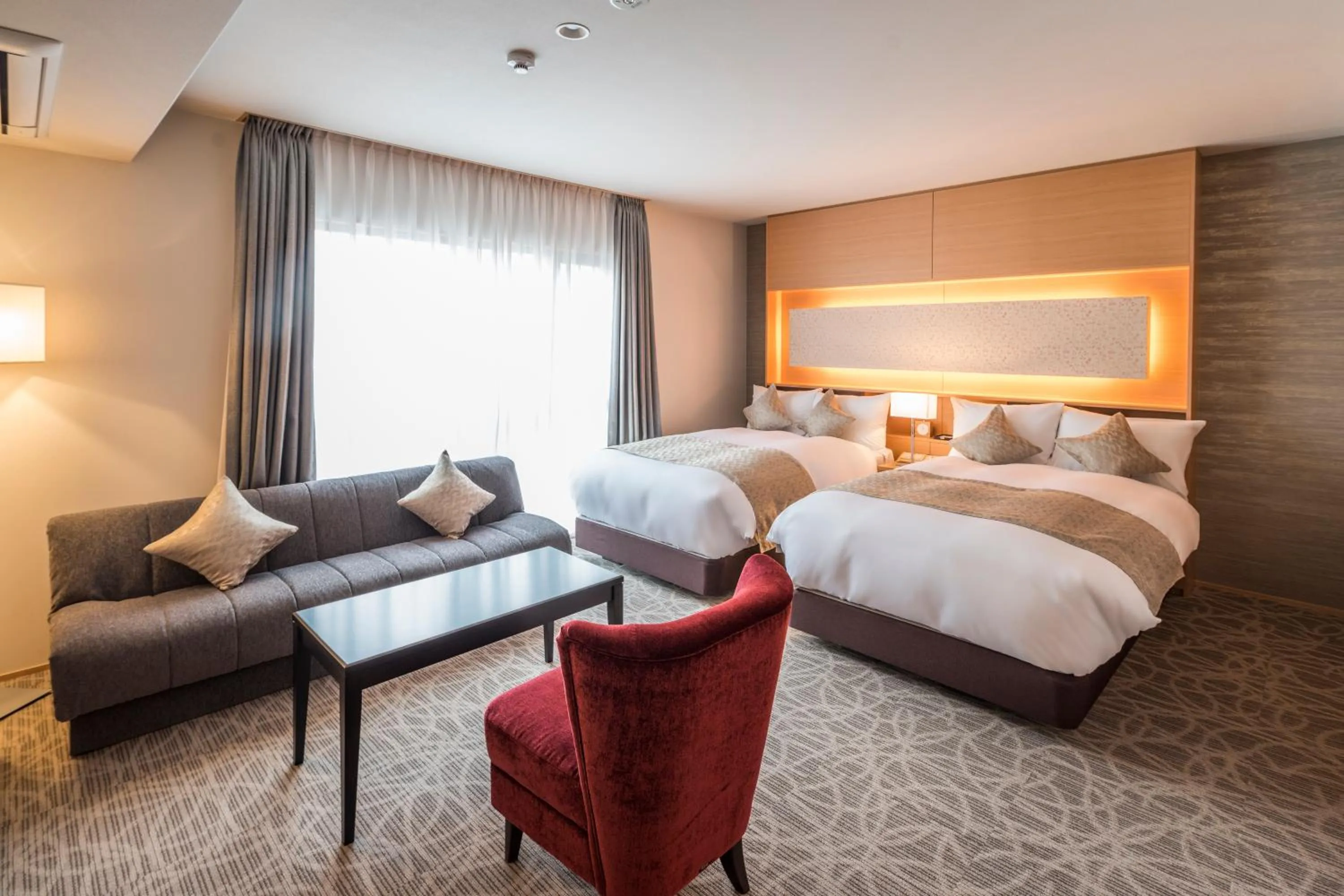 Photo of the whole room, Bed in Kyoto Shinmachi Rokkaku Hotel grandereverie