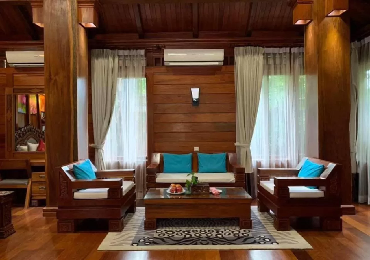Living room, Seating Area in Try Palace Resort-Kep