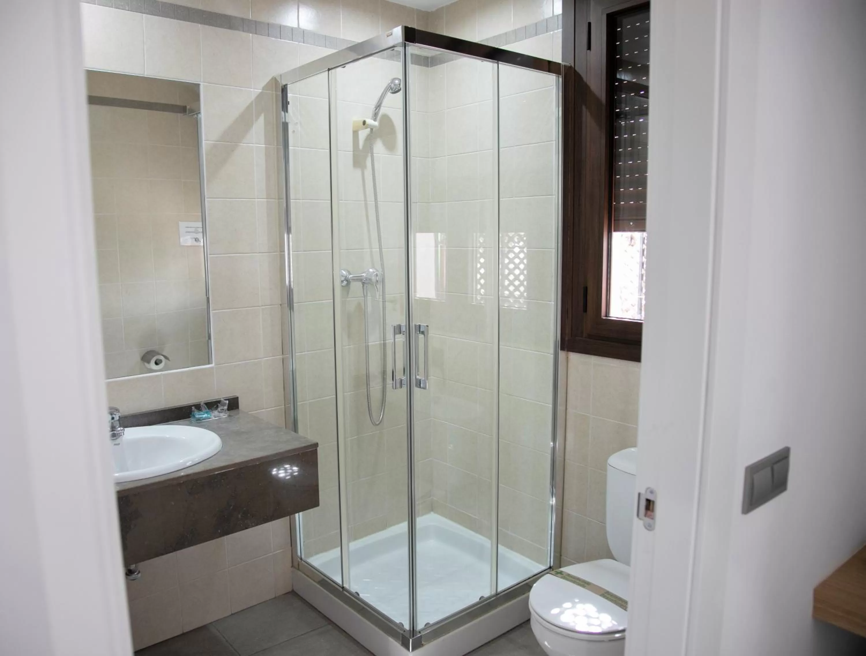 Bathroom in Vitium Córdoba