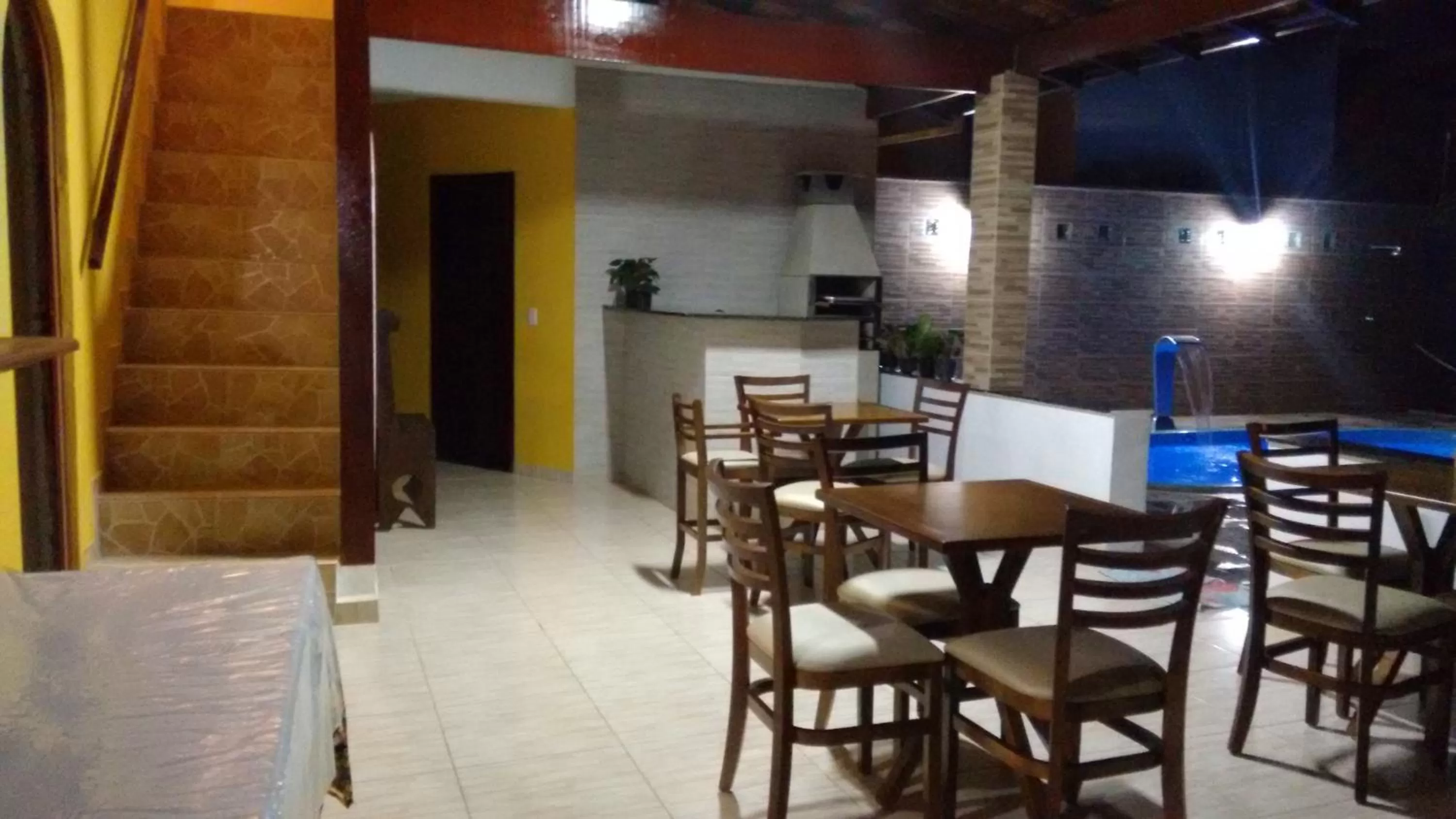 Seating area, Restaurant/Places to Eat in Pousada da Rose Paraty