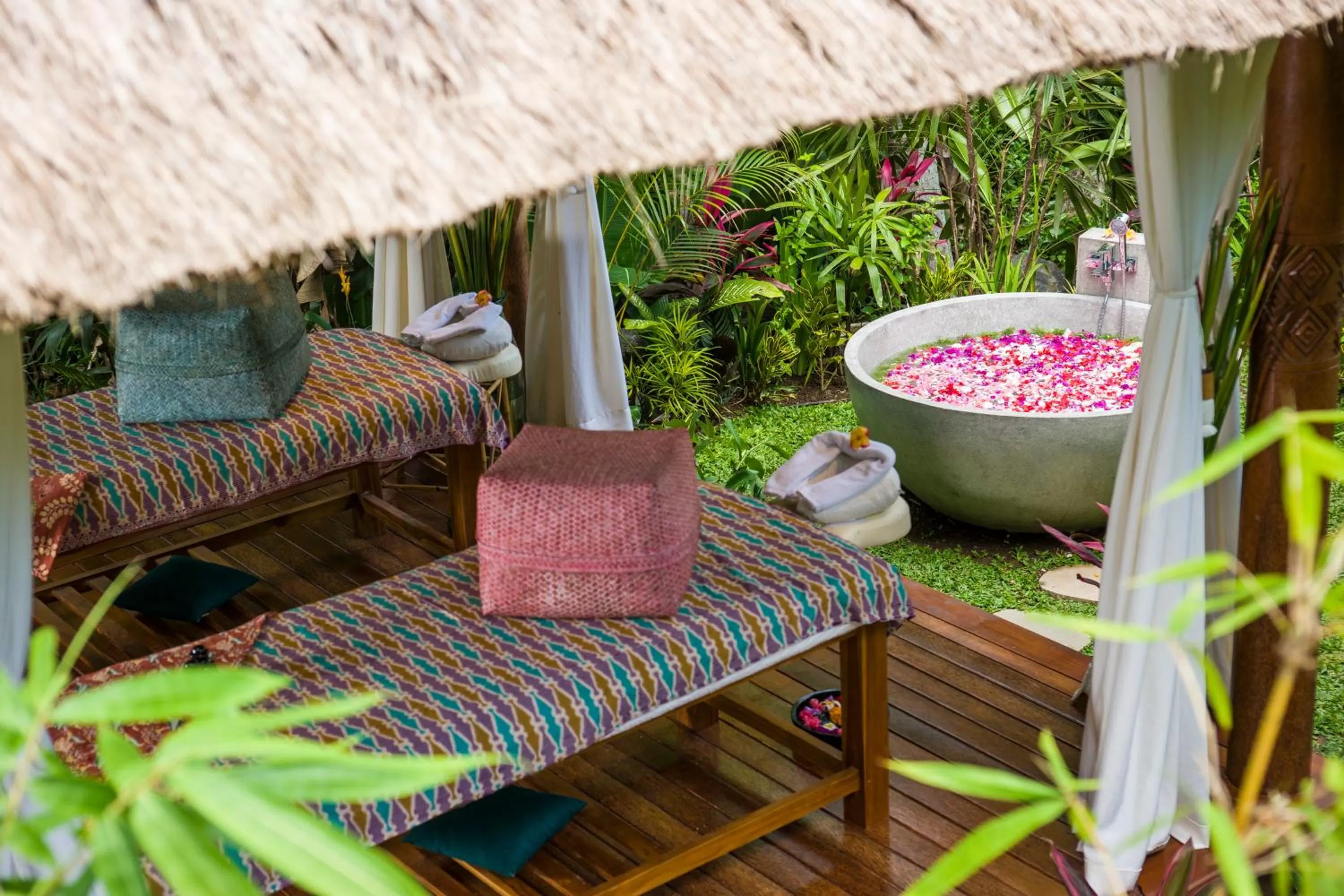 Massage in Calma Ubud Suite & Villas - Rice Fields View, Infinity Pool !