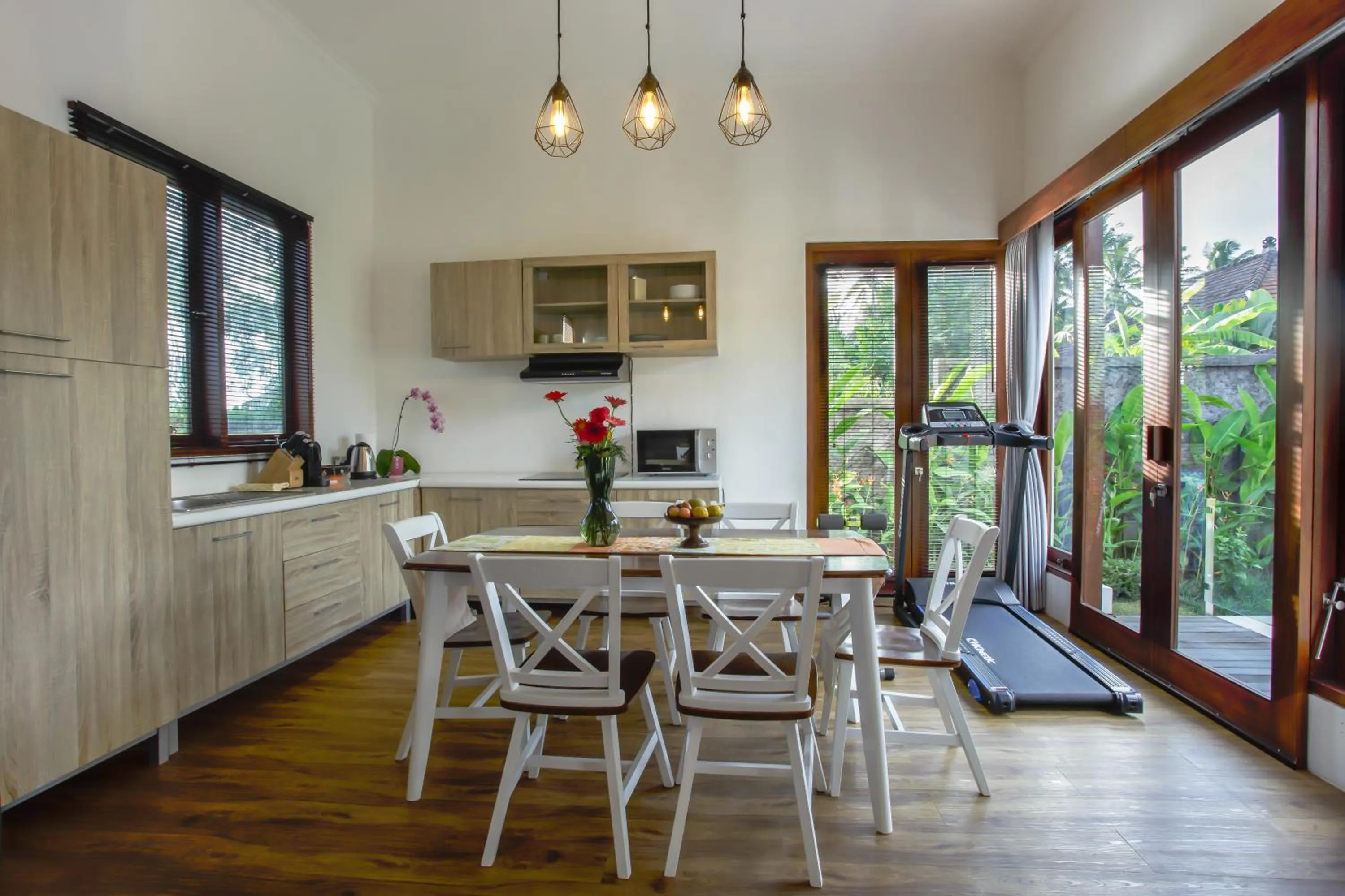 Dining area in The Samara Villas & Restaurant