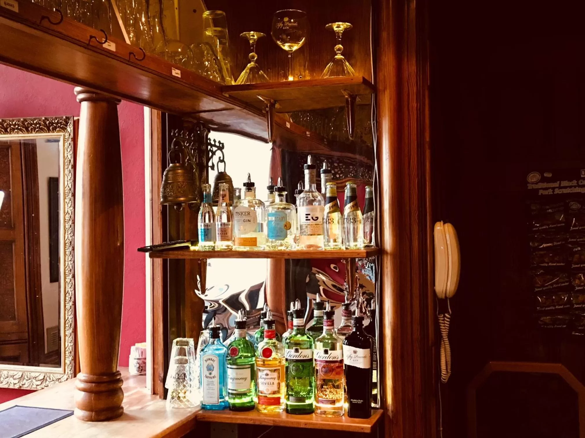 Drinks in Louisa Lodge & Purbeck House Hotel