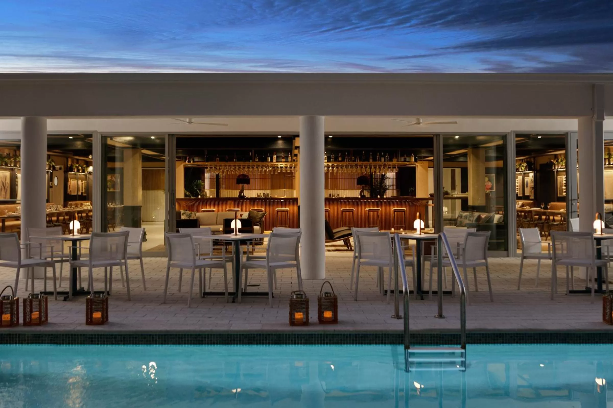 Lounge or bar in The Kimpton Shorebreak Fort Lauderdale Beach Resort