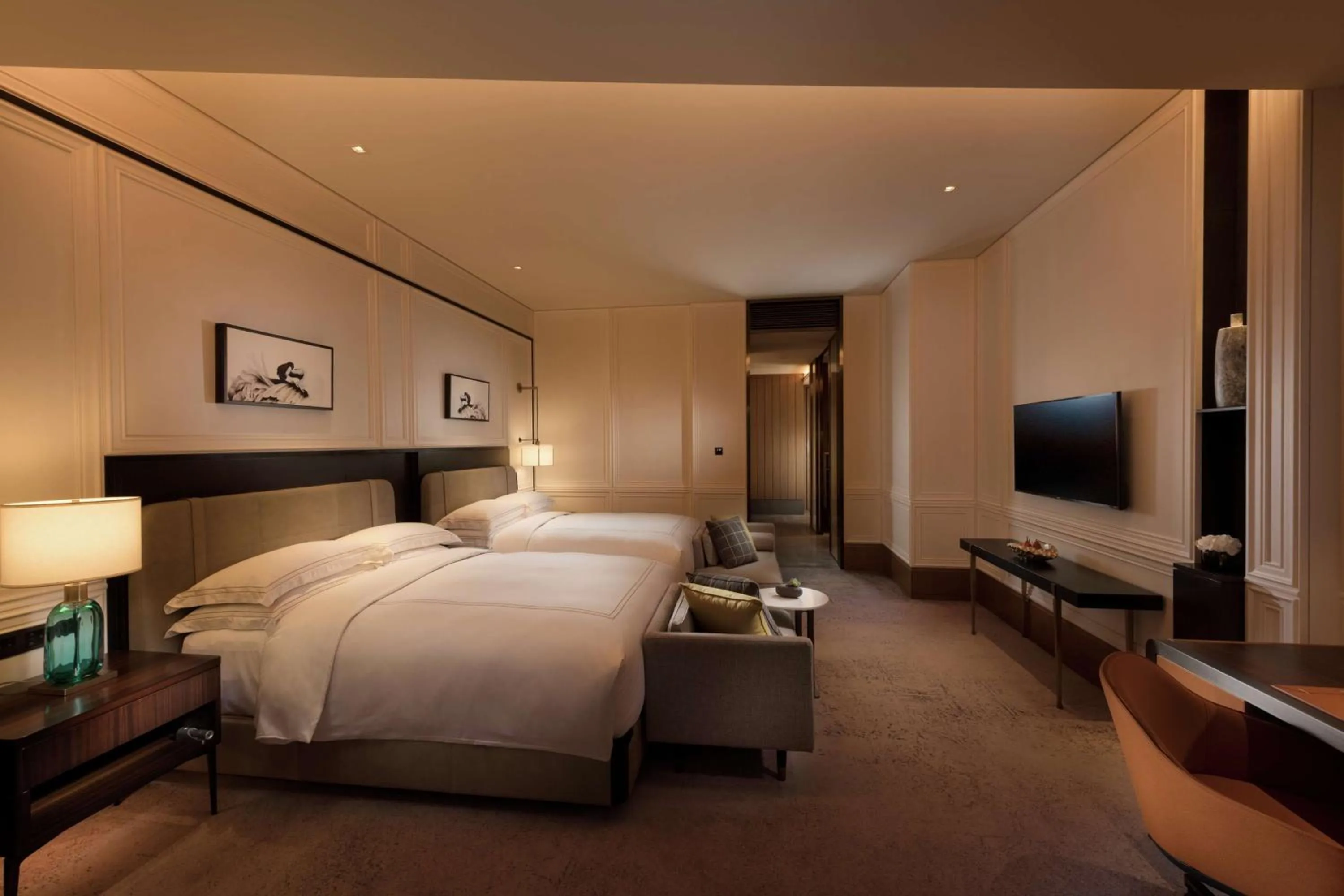 Bedroom, Bed in Conrad Shenyang