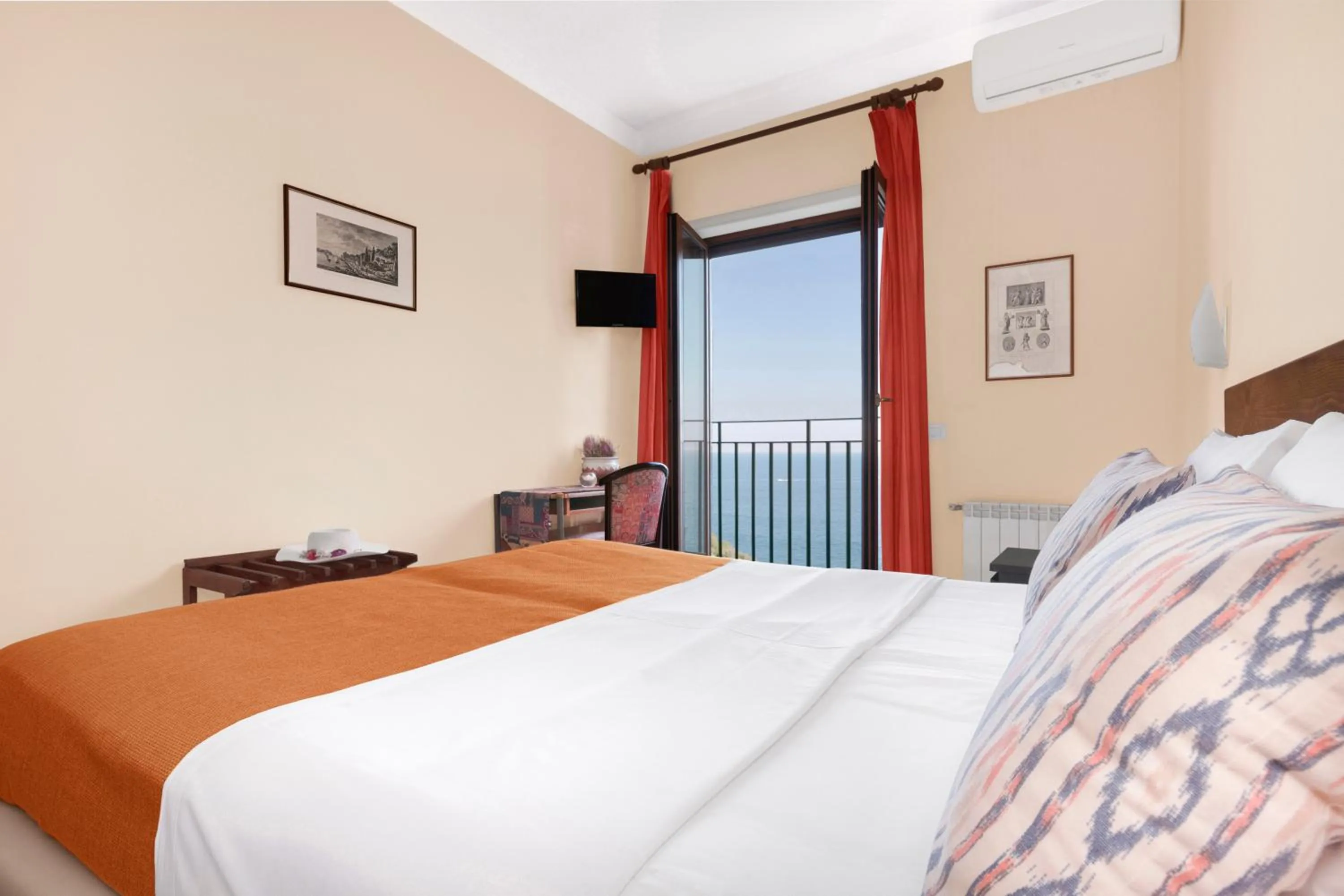 Bed in Hotel Desiree