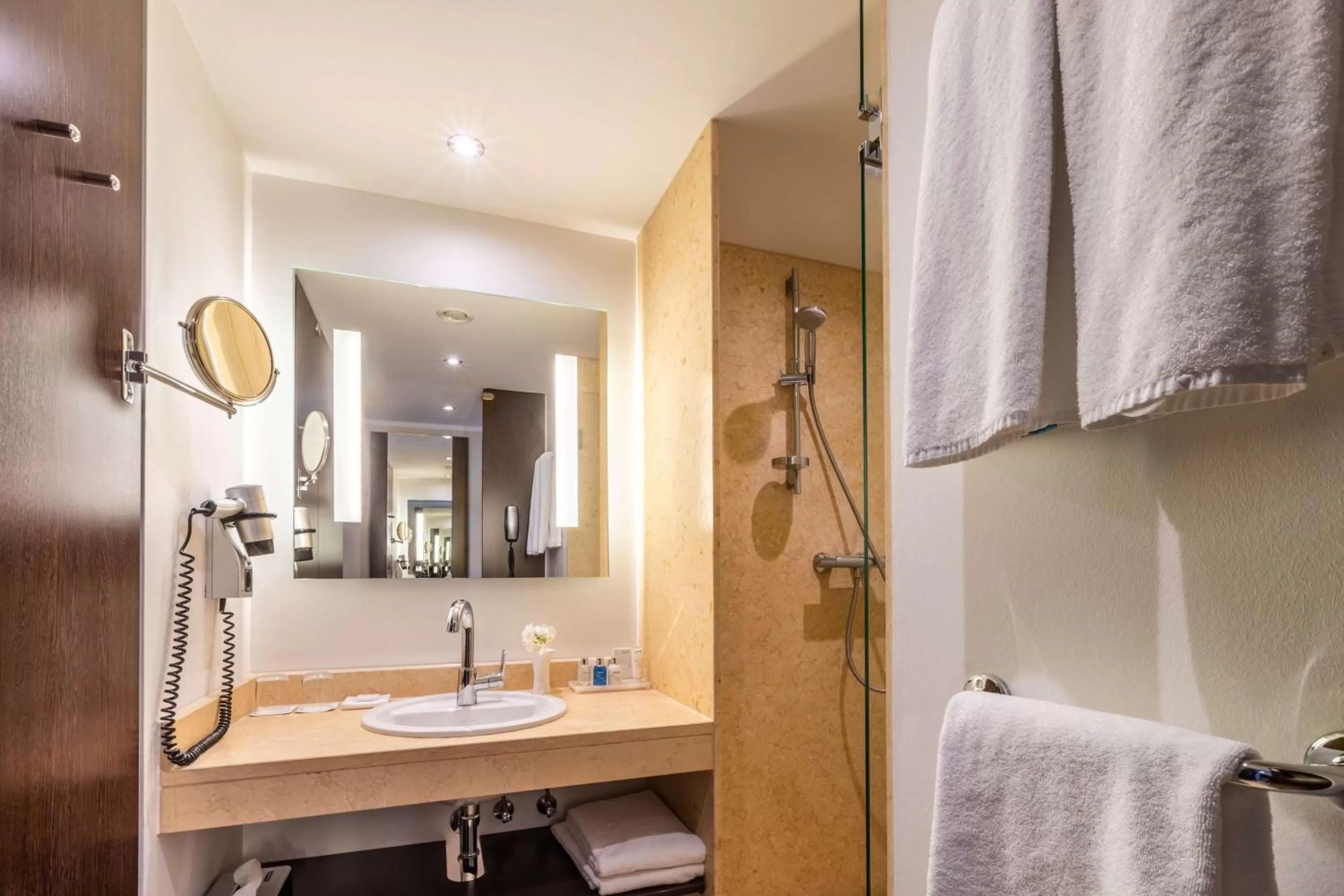 Bathroom in Radisson Blu Hotel Erfurt