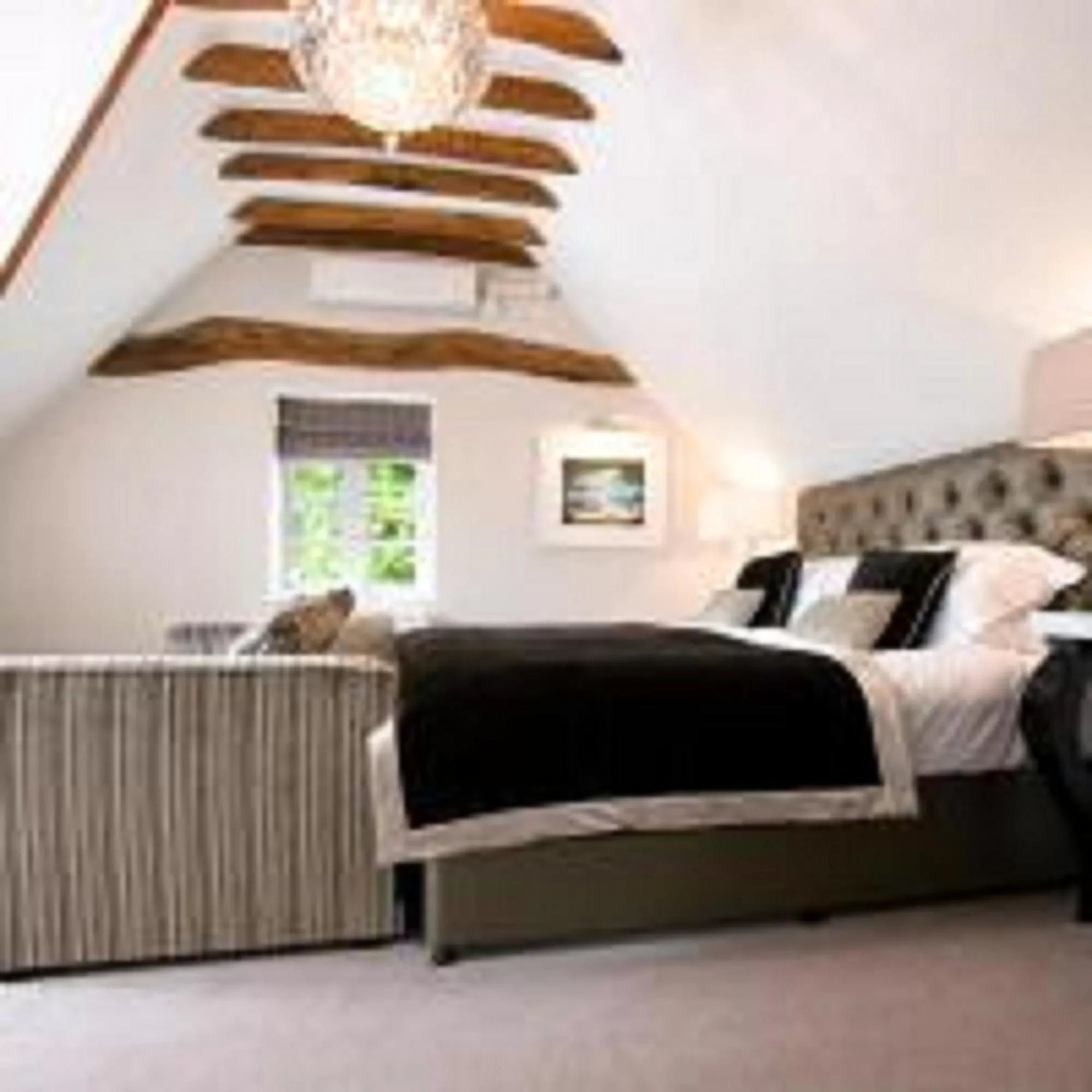 Bed in The Inn On The Green