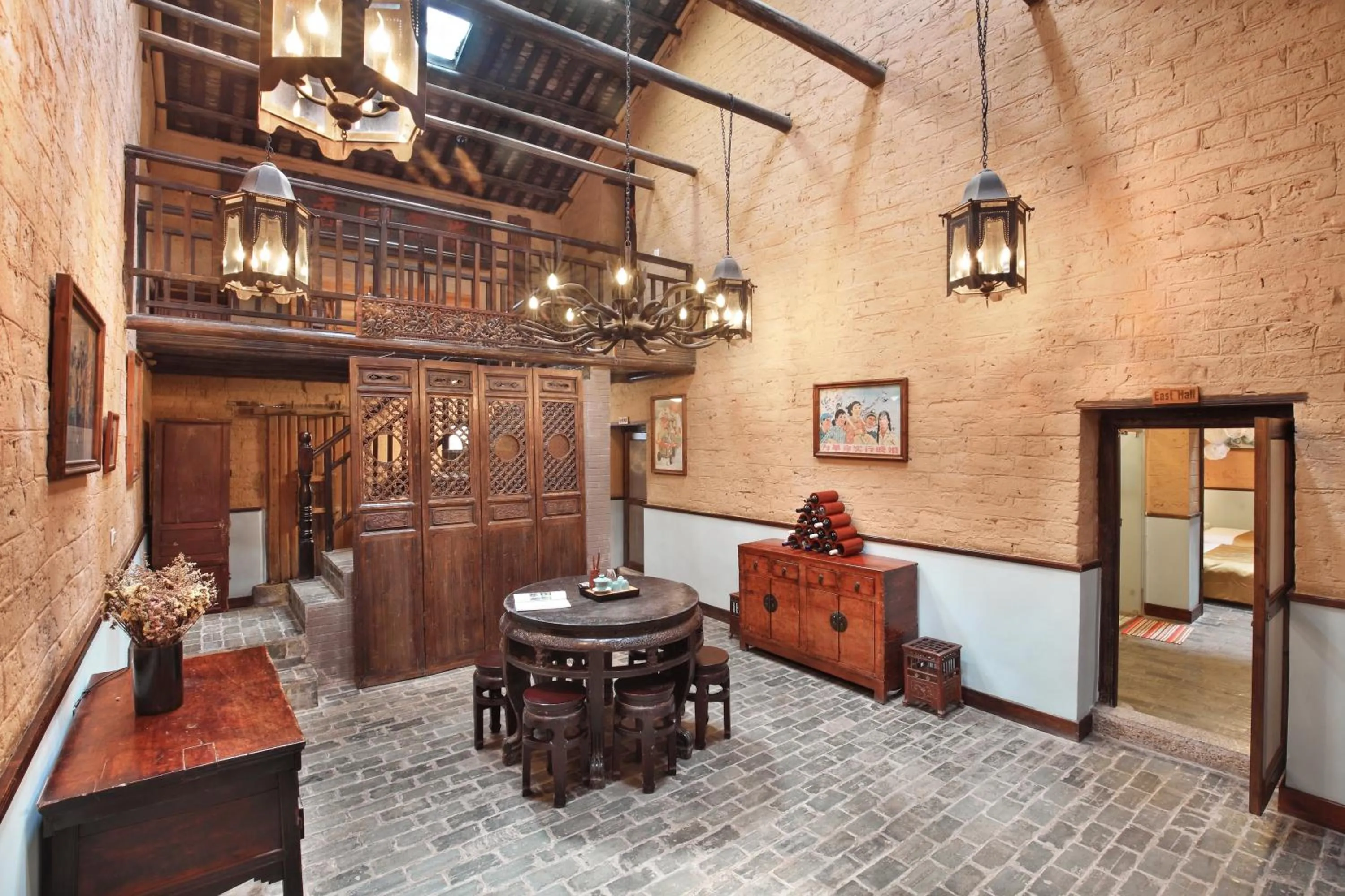 Communal lounge/ TV room in Yangshuo Village Inn Boutique Hotel