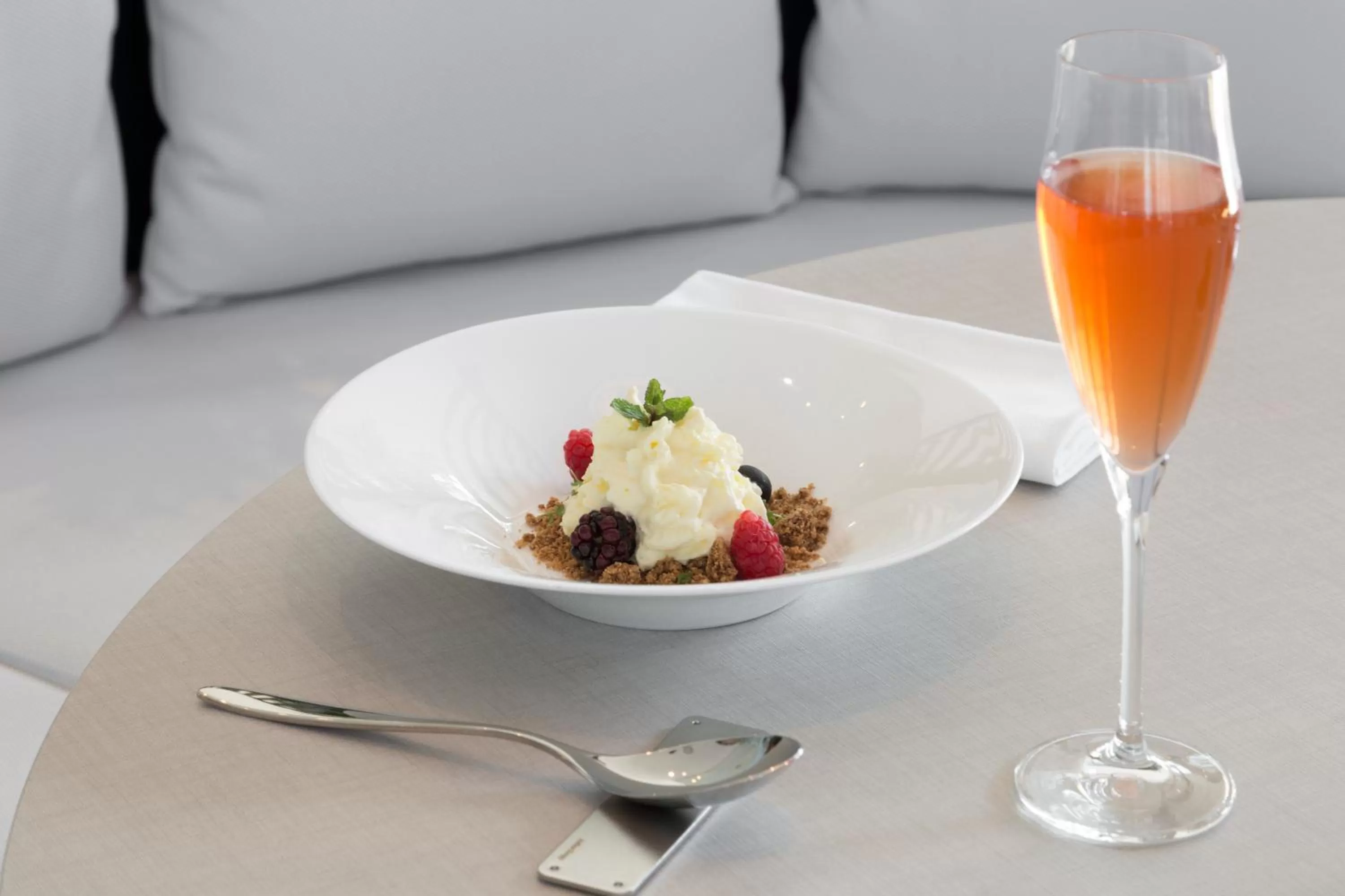 Restaurant/places to eat in voco Milan-Fiere by IHG