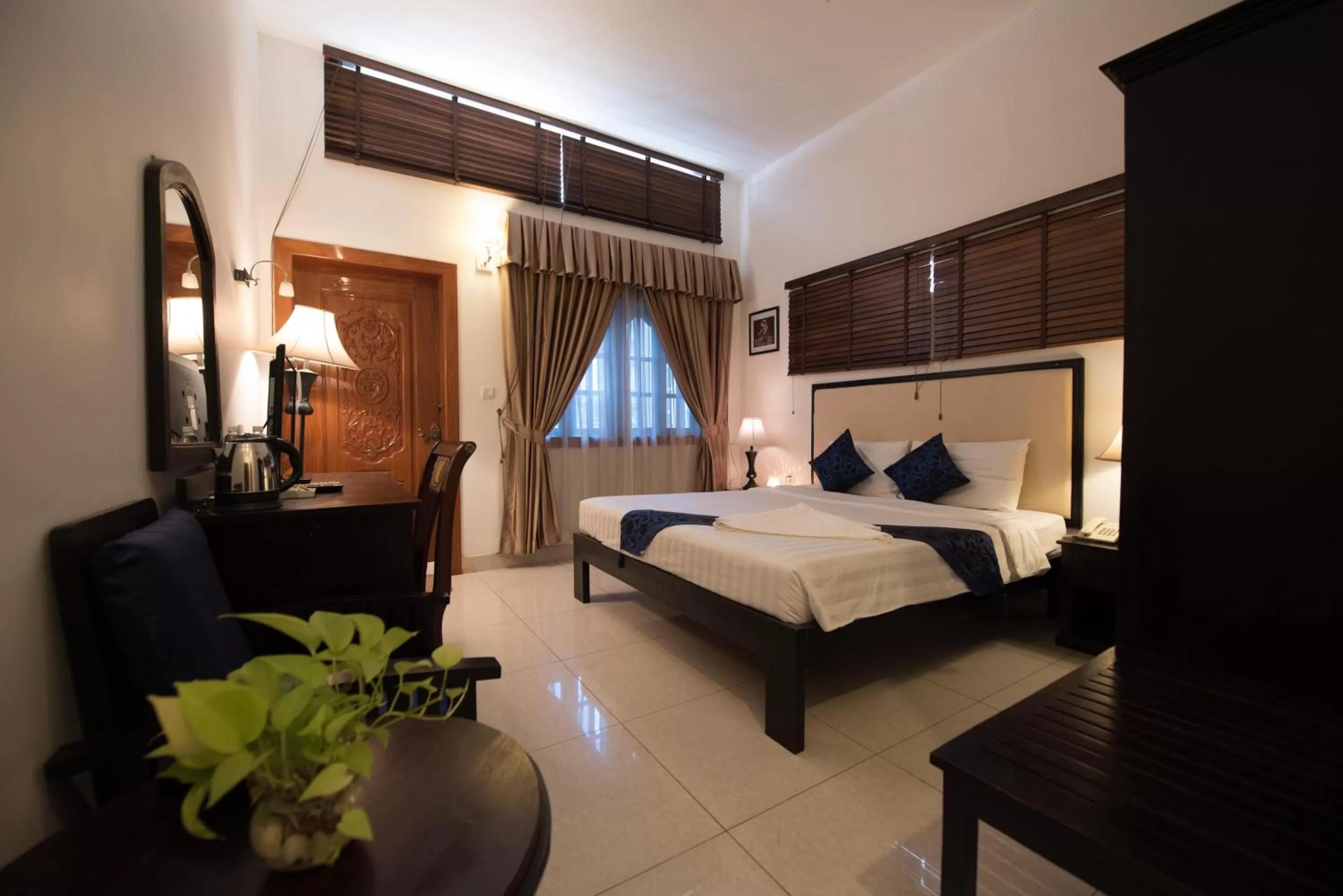 Bedroom in Homesyn Hotel