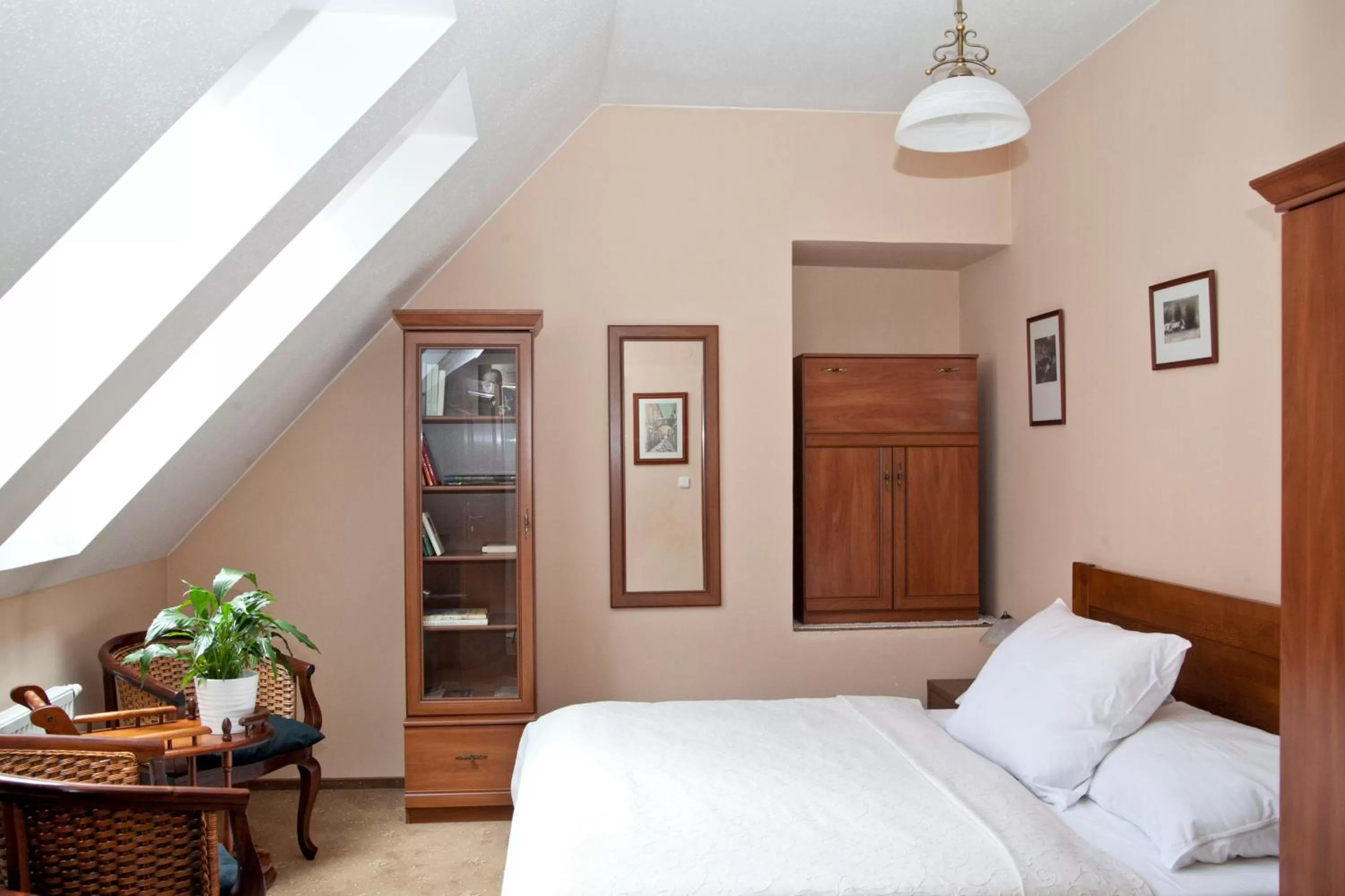 Photo of the whole room, Bed in Hotel U Zlatého Lva