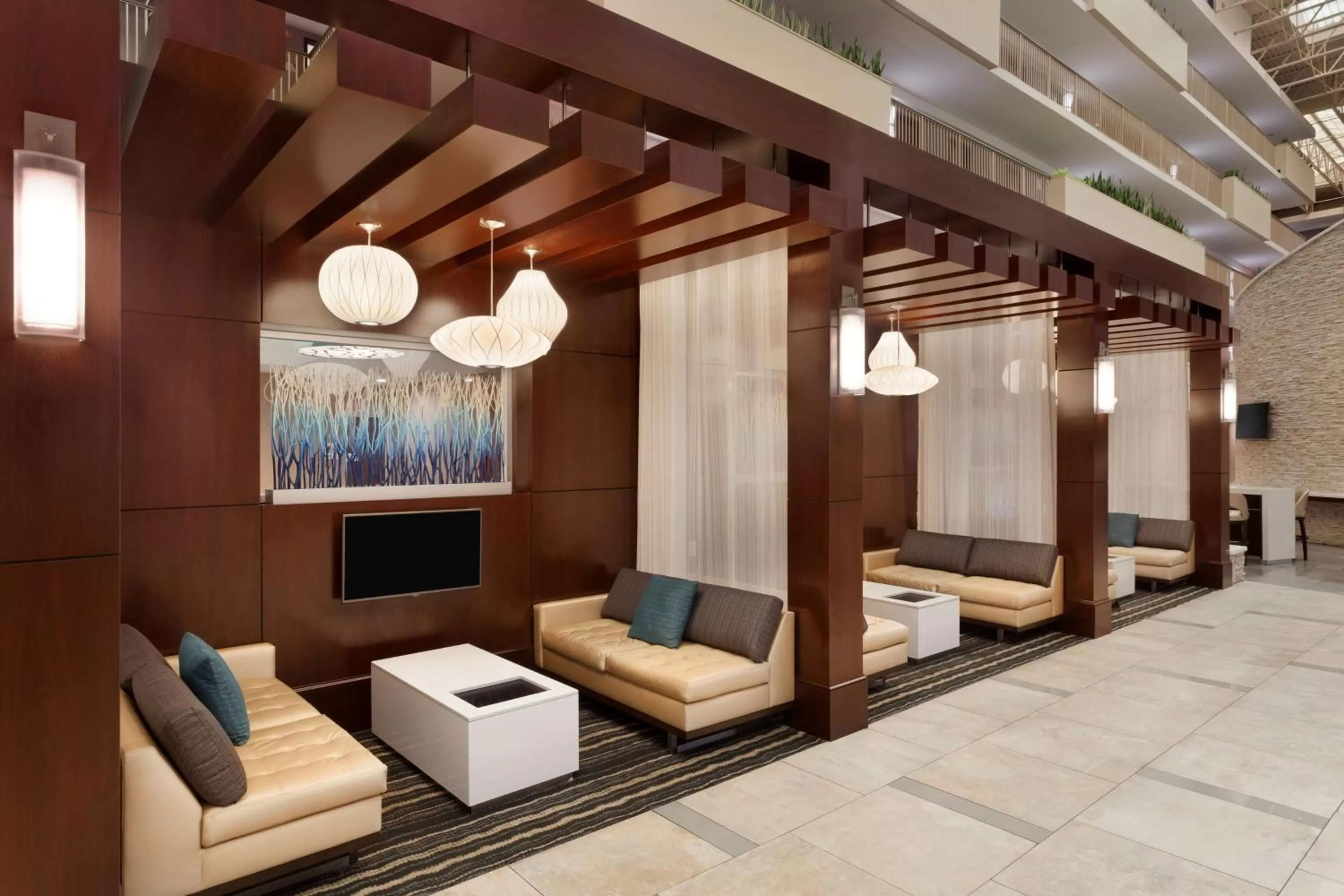 Lobby or reception in Embassy Suites by Hilton Atlanta Airport