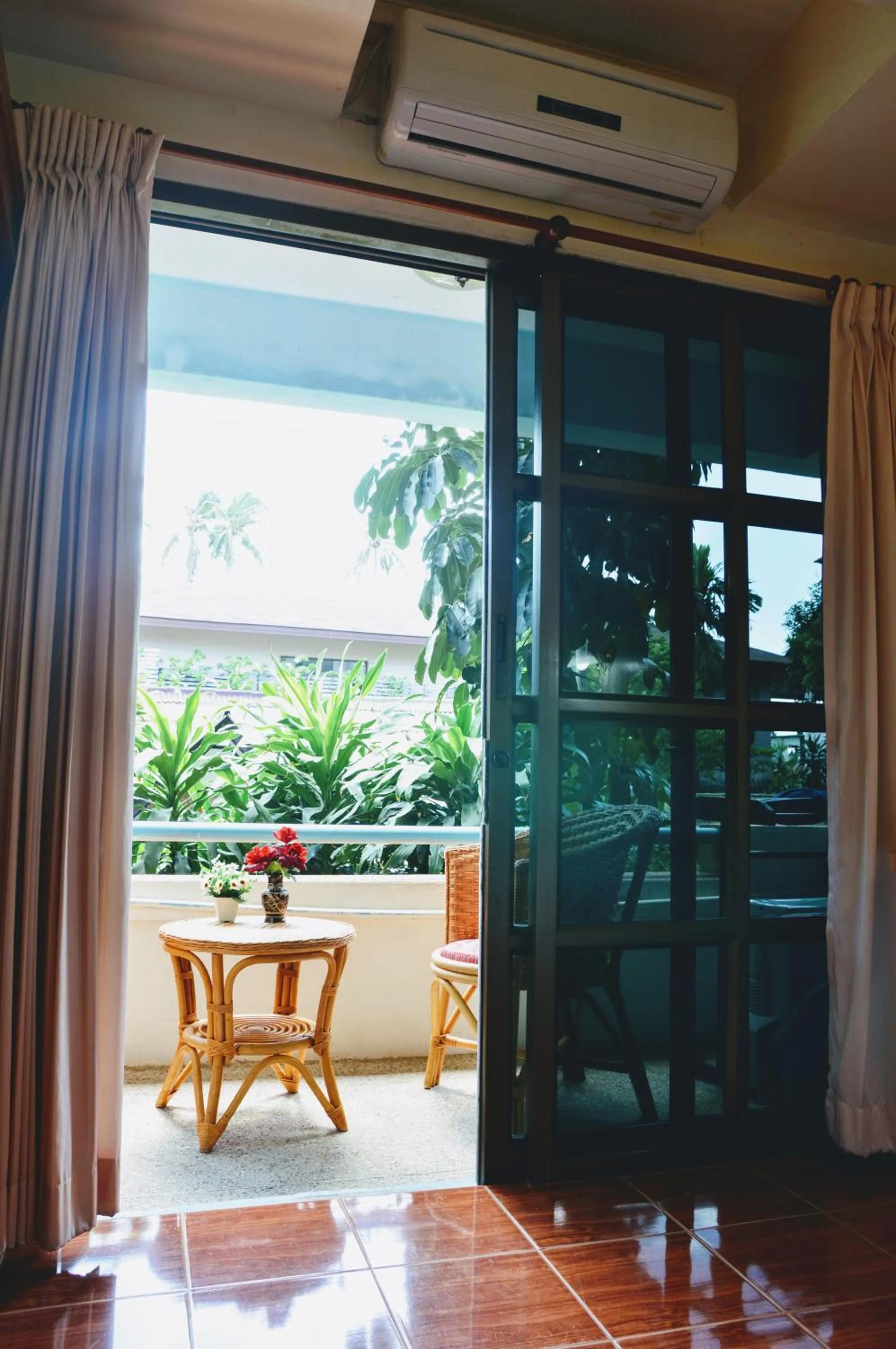 Seating area in Bonny Hotel 4 Floors No Elevator