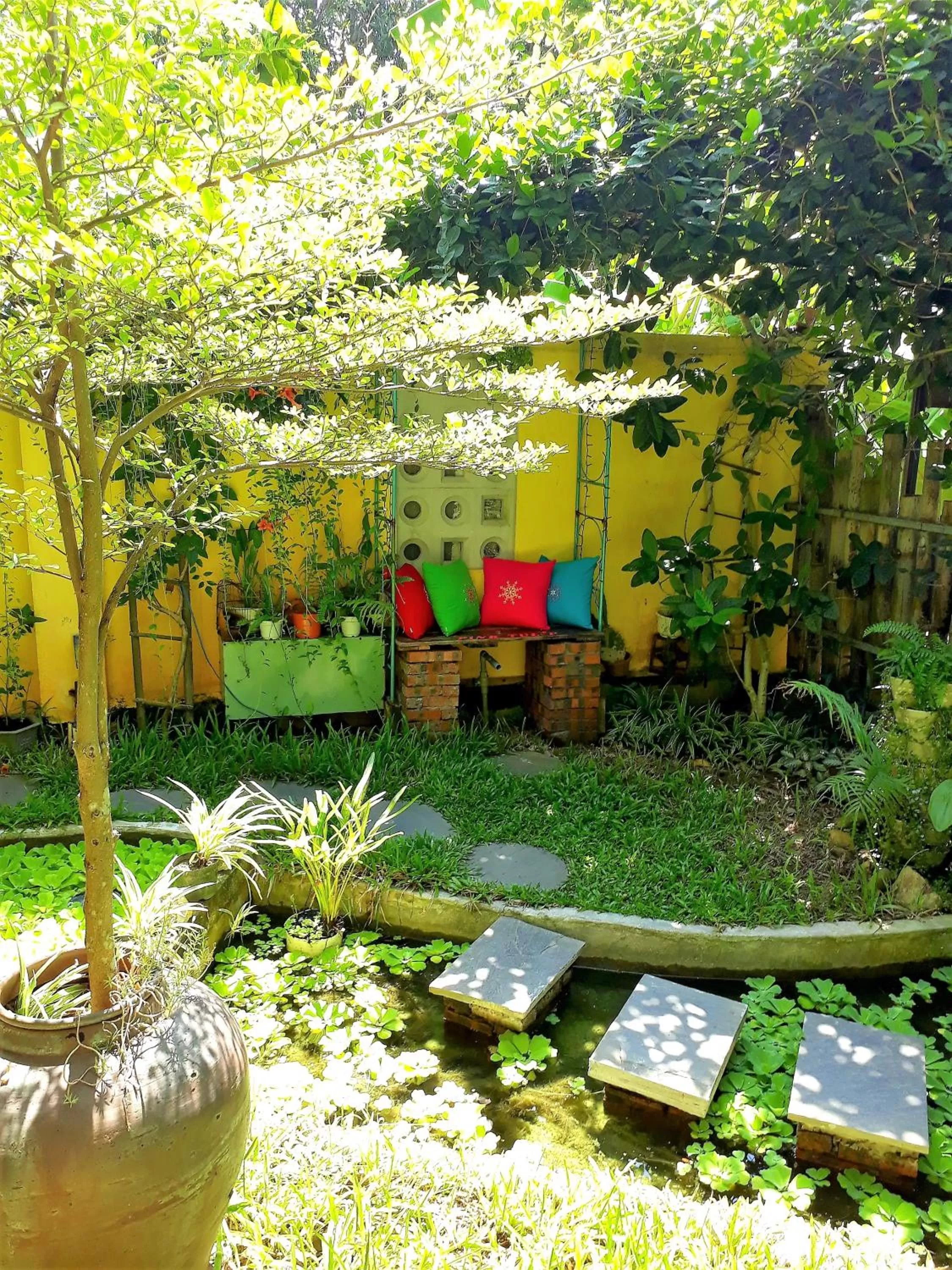 Garden in Pink Tulip Hoi An