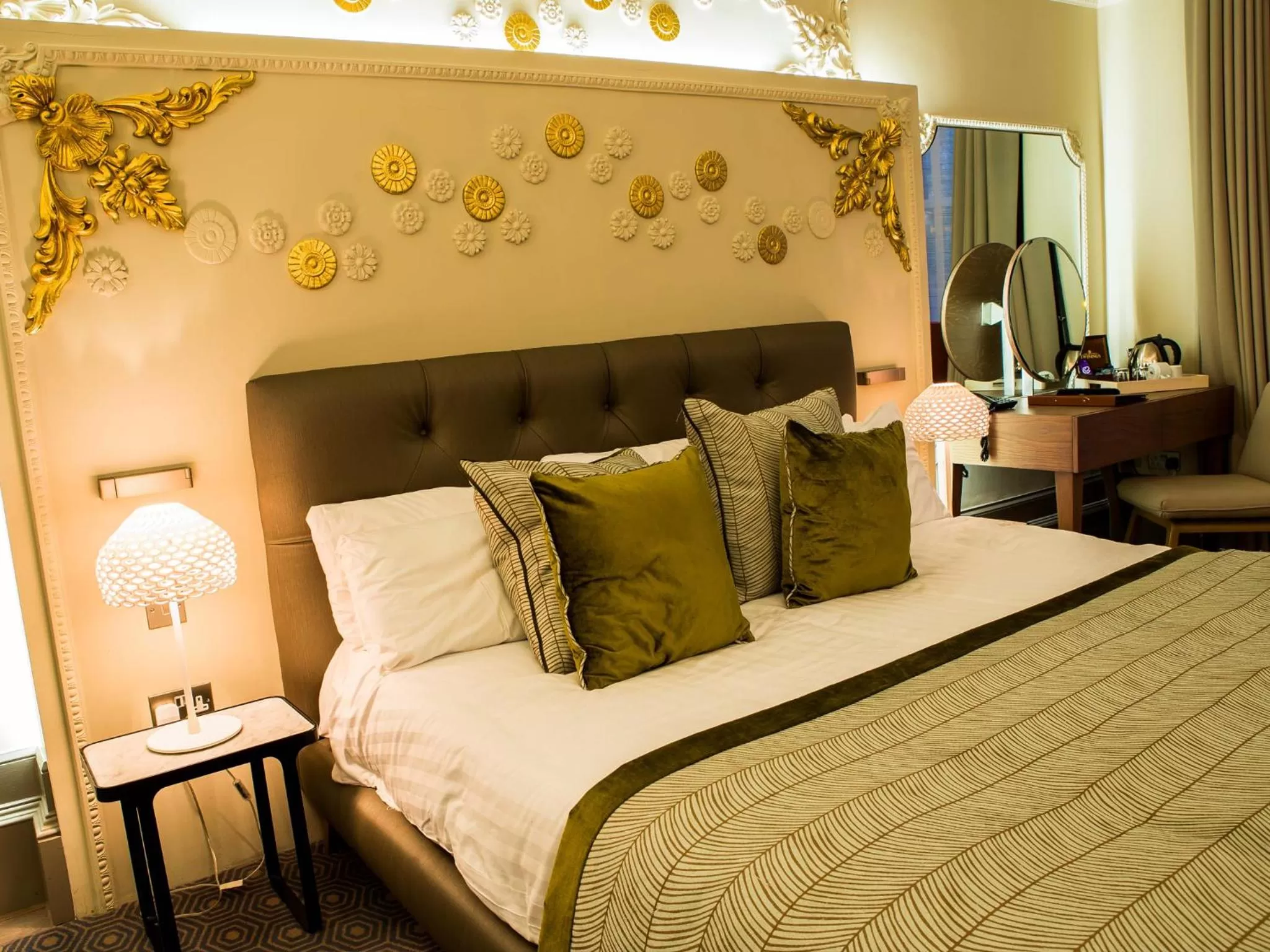 Bedroom, Bed in Lynnhurst Hotel