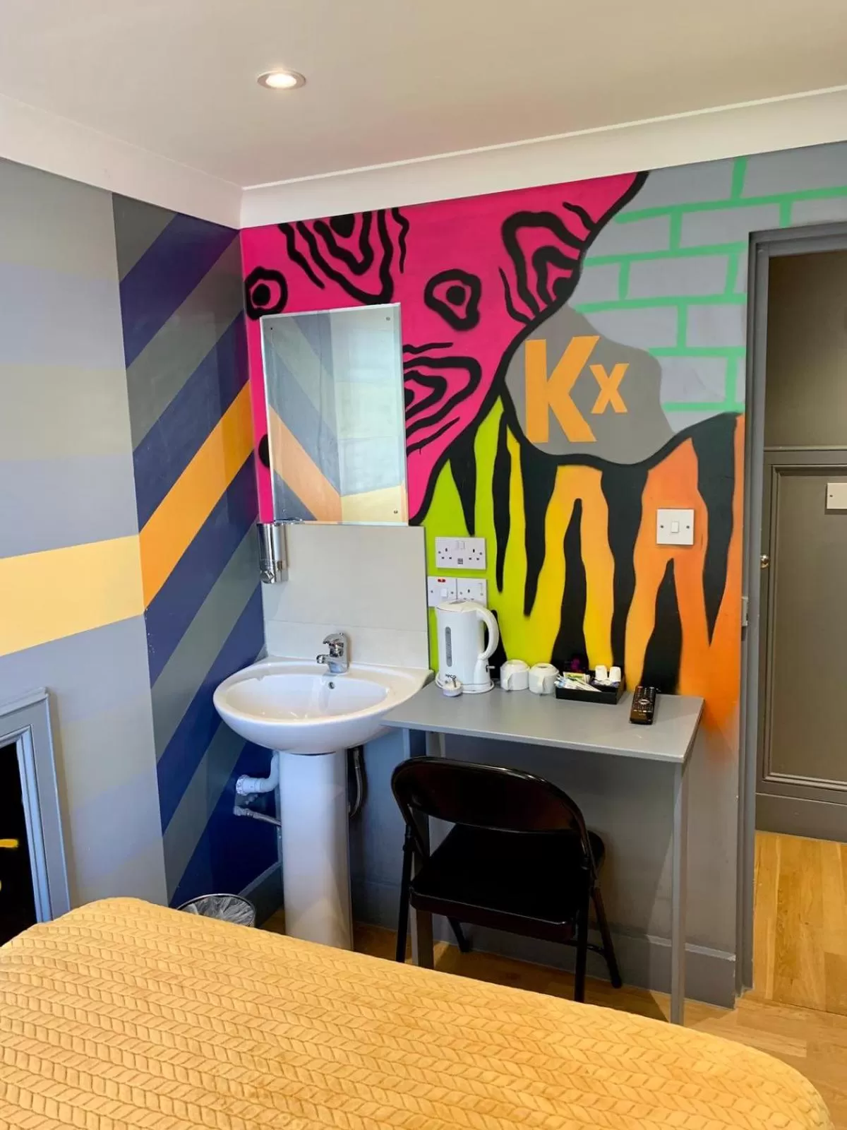 Bedroom in KX Rooms Kings Cross