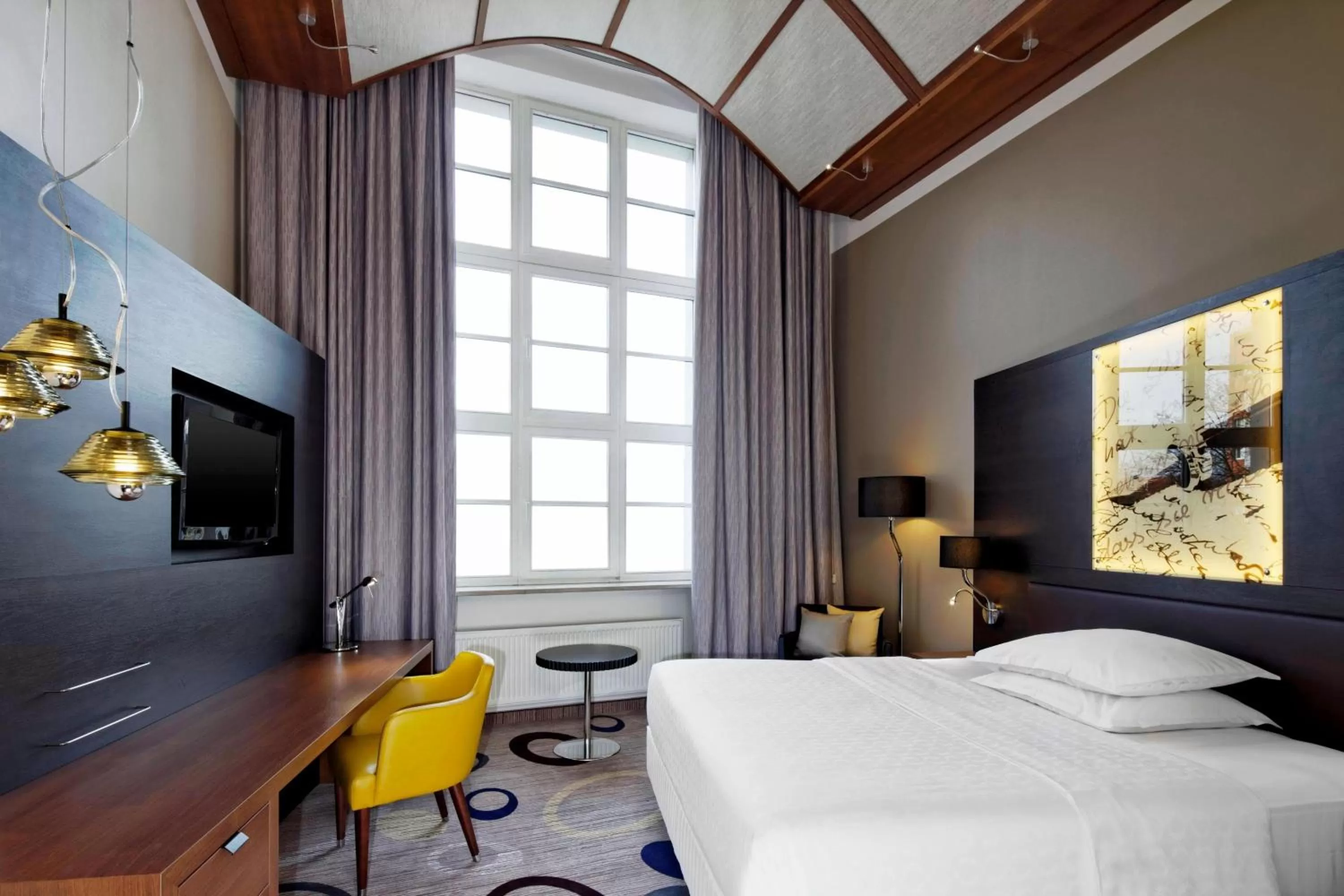 Classic, Guest room, 1 Queen in Sheraton Hannover Pelikan Hotel