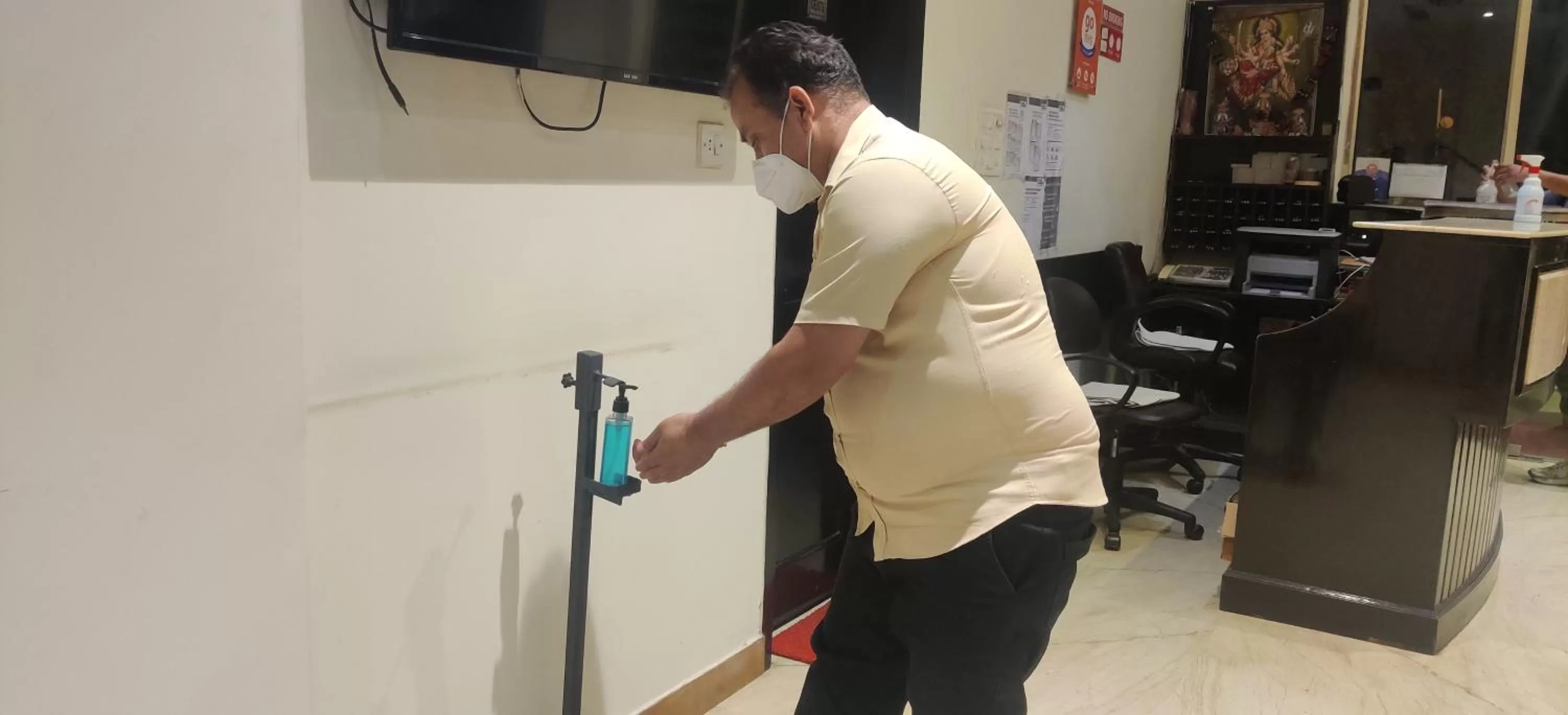 Staff in Hotel City Centre Inn - Nizamuddin Railway Station