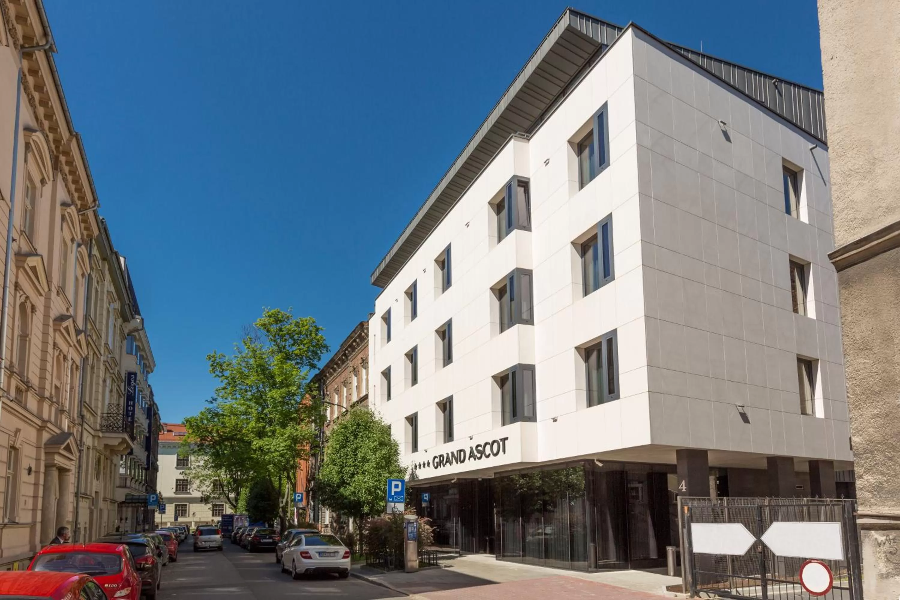 Property building in Grand Ascot Hotel