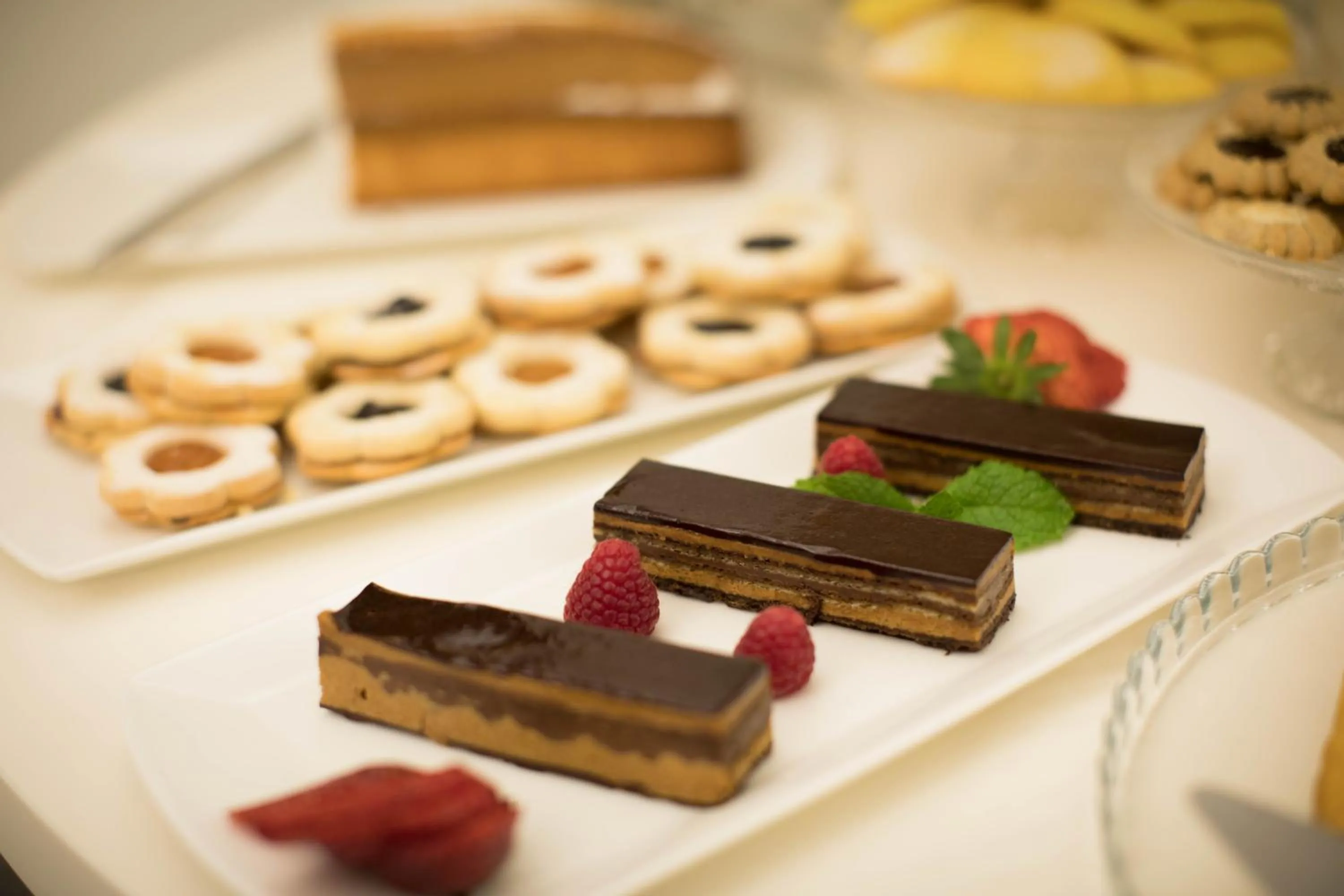 Food and drinks in Hotel Touring