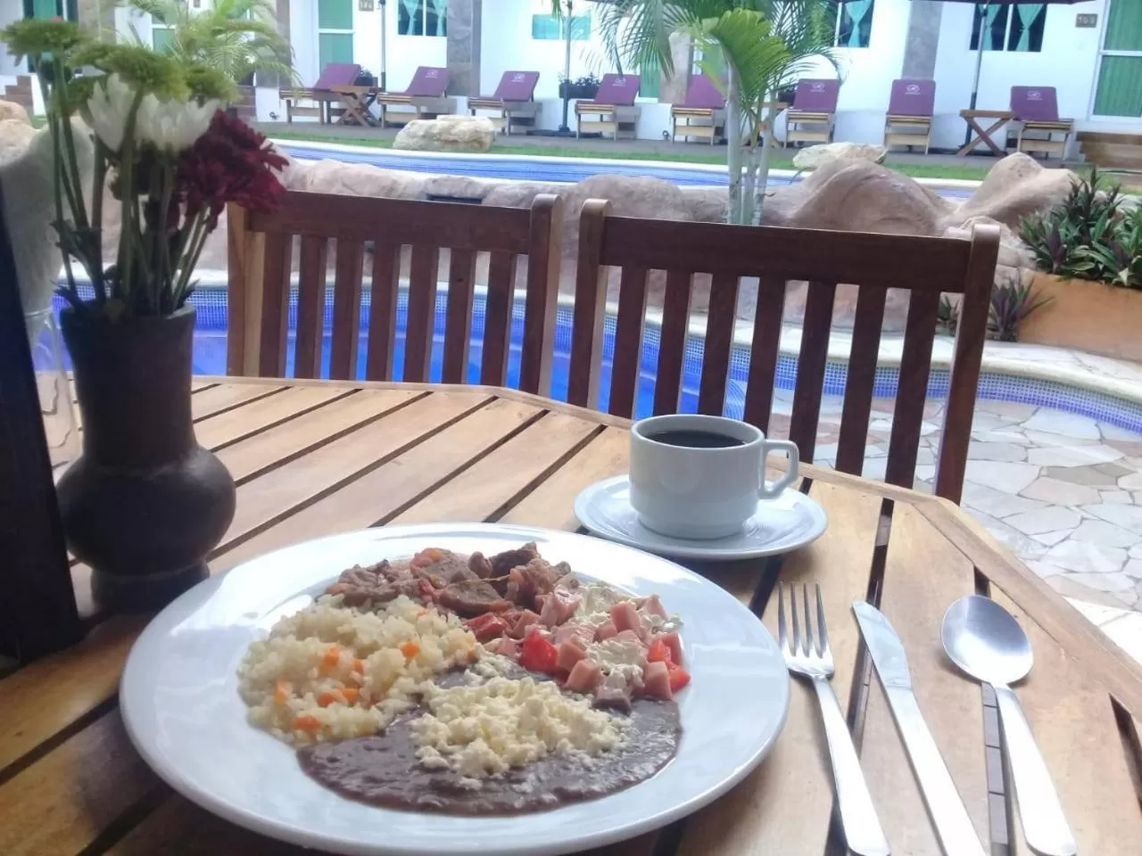 Food in Hotel Rockaway