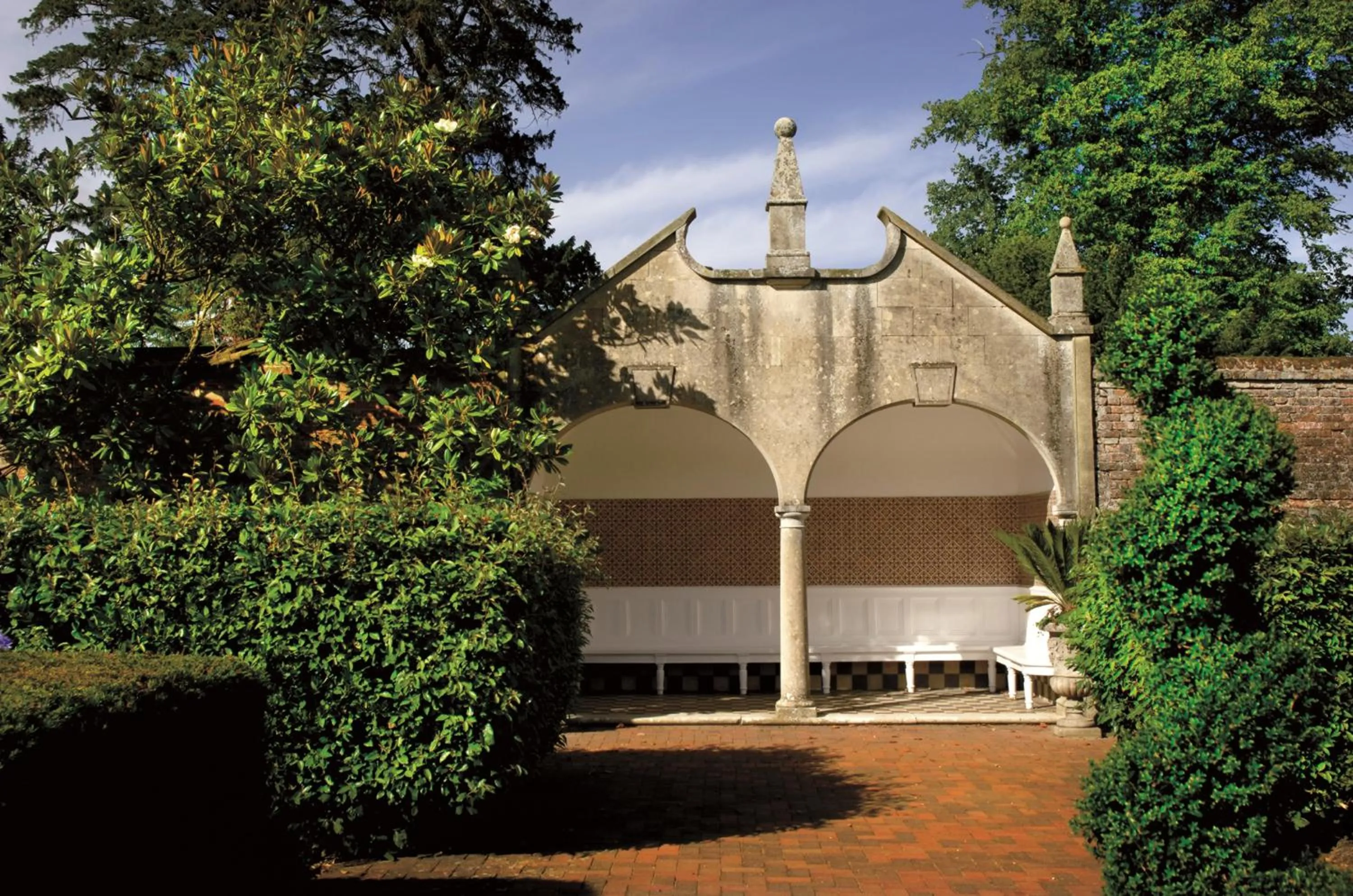 Garden in Four Seasons Hotel Hampshire