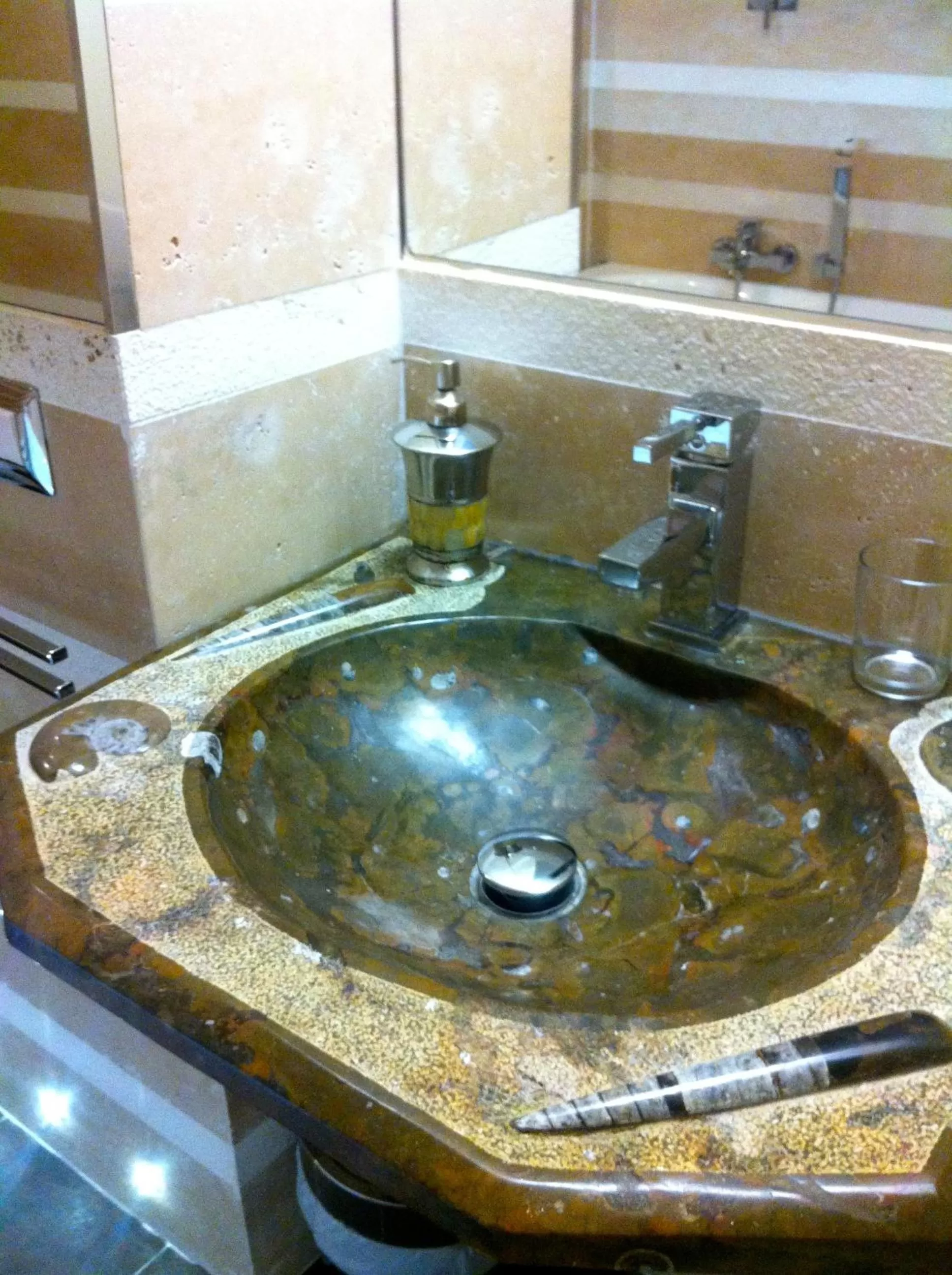 Bathroom in Residenza Al Corso Suites