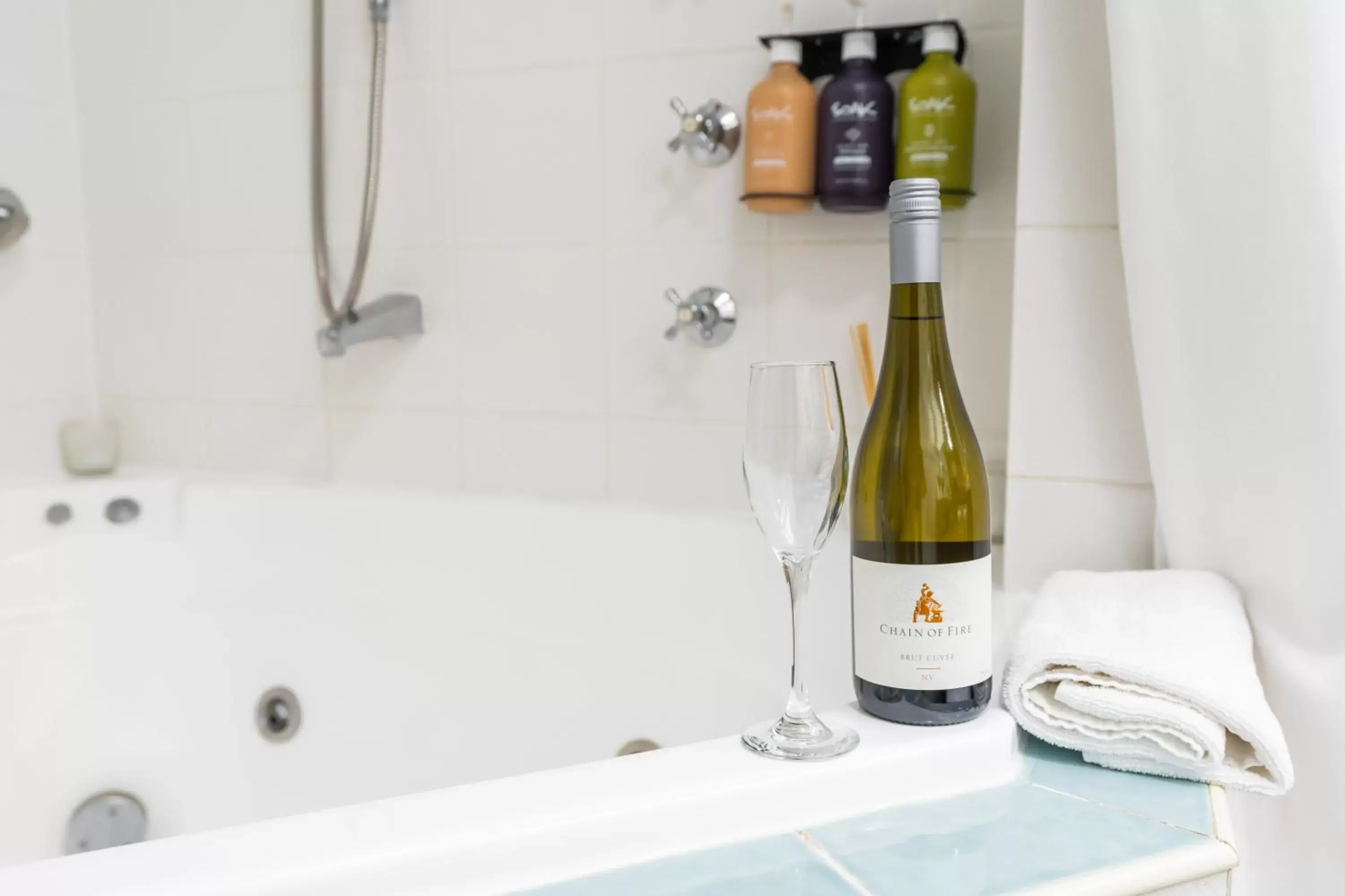 One-Bedroom King Suite in Holiday Inn Parramatta by IHG One-Bedroom King Suite in Holiday Inn Parramatta by IHG