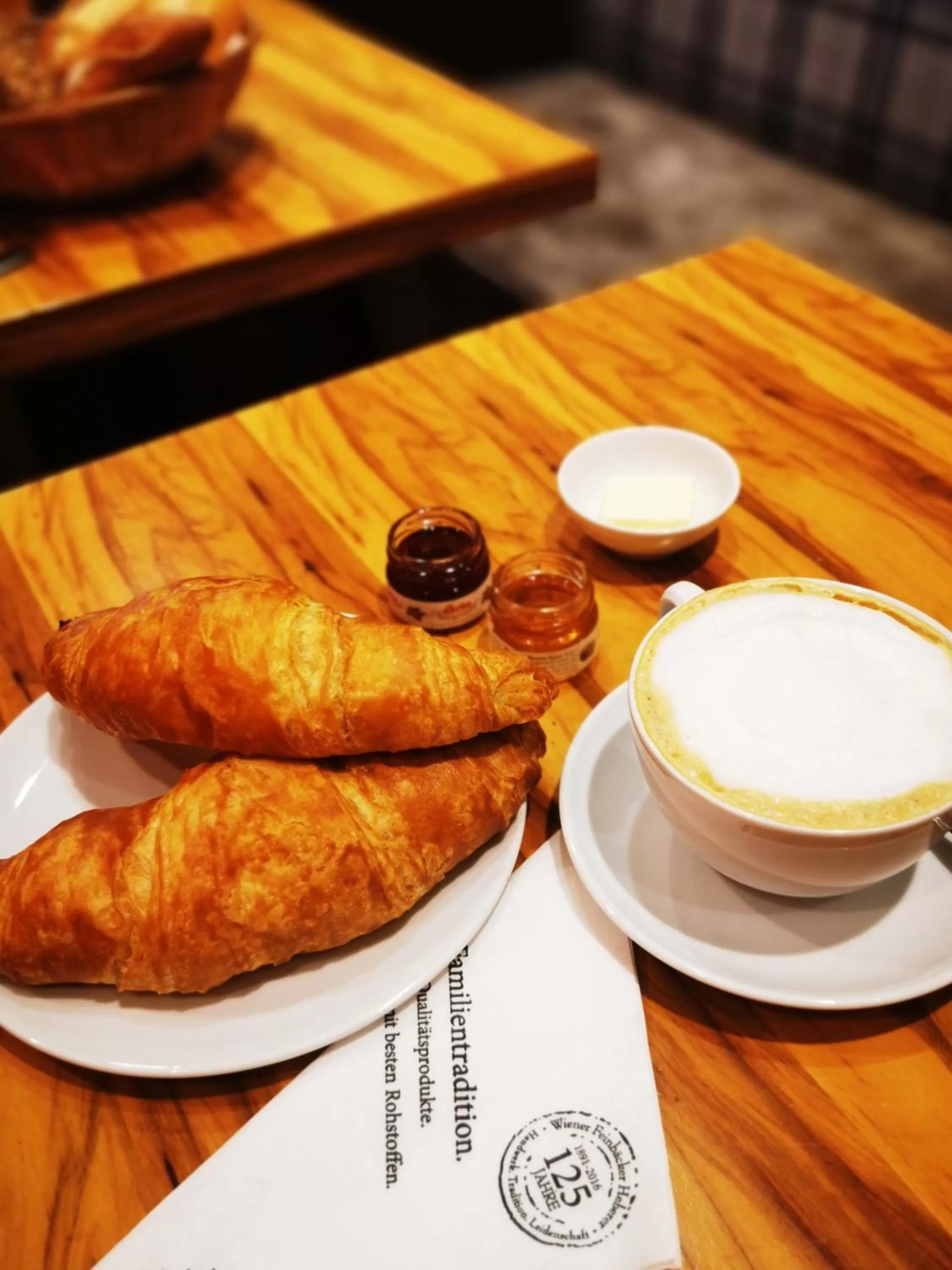 Neighbourhood in Plaza Hotel & Living Frankfurt