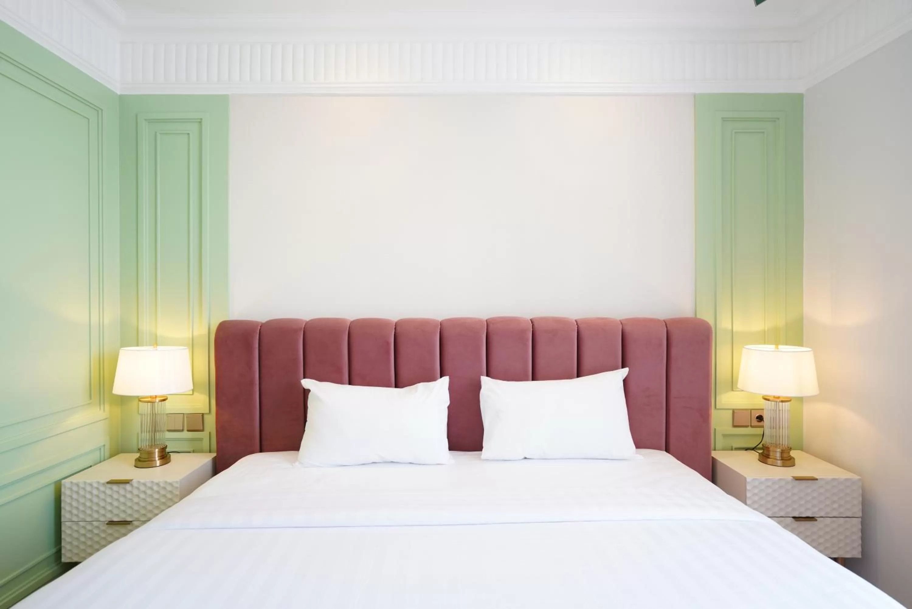 Bedroom, Bed in Maia Hotel Jakarta