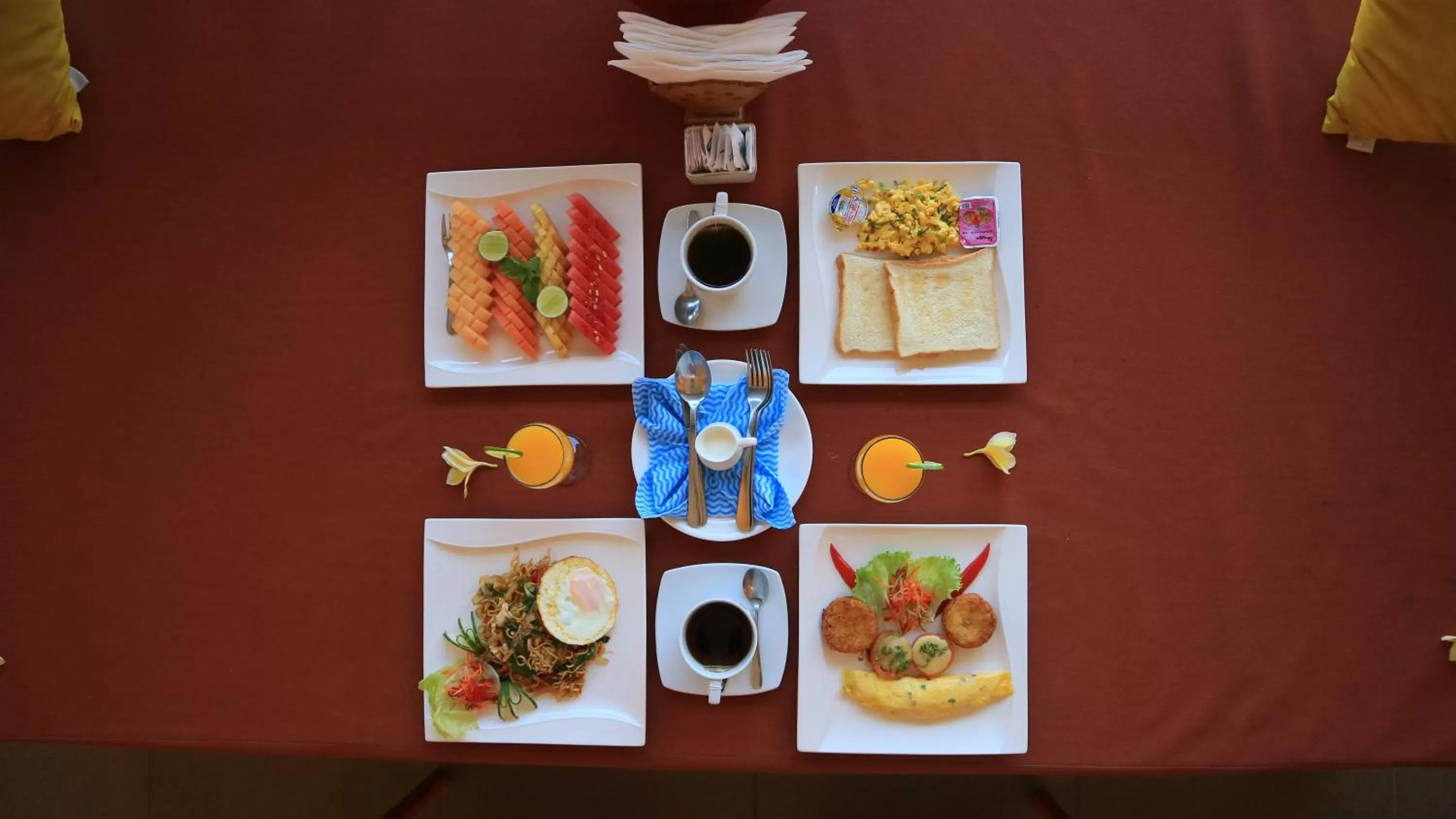 Breakfast, Food in Sunset House Gili Meno