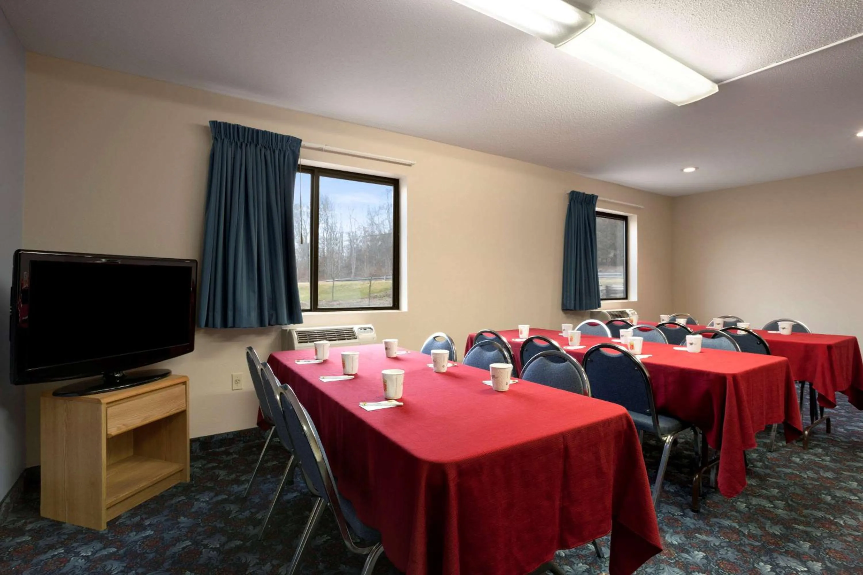 On site in Super 8 by Wyndham Cromwell/Middletown