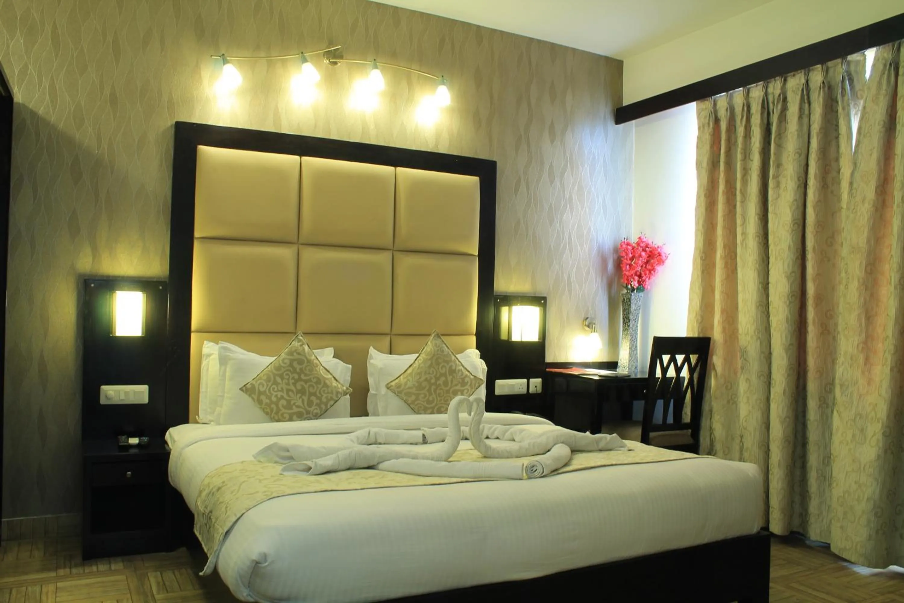 Photo of the whole room in The Park Classic