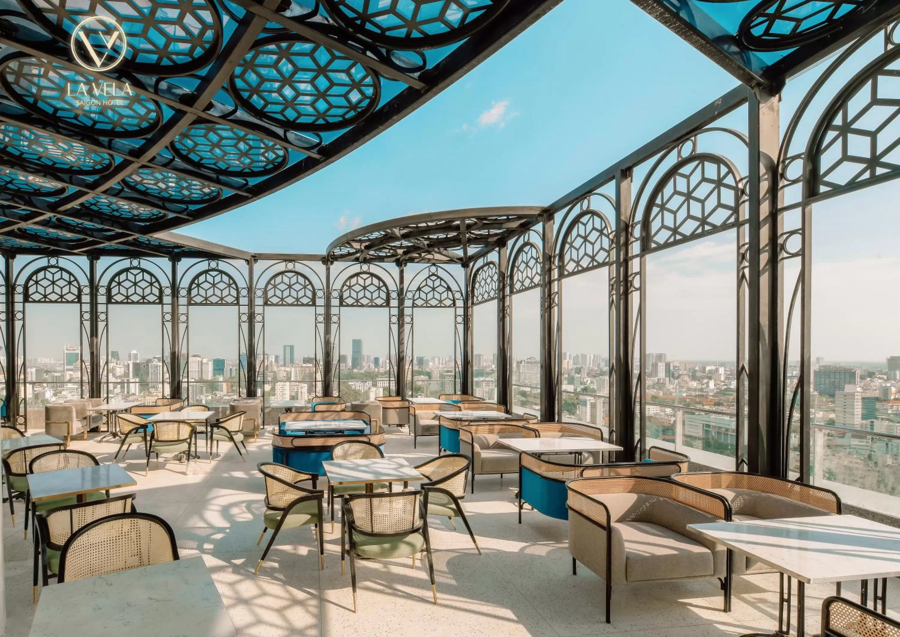 Restaurant/places to eat in La Vela Saigon Hotel