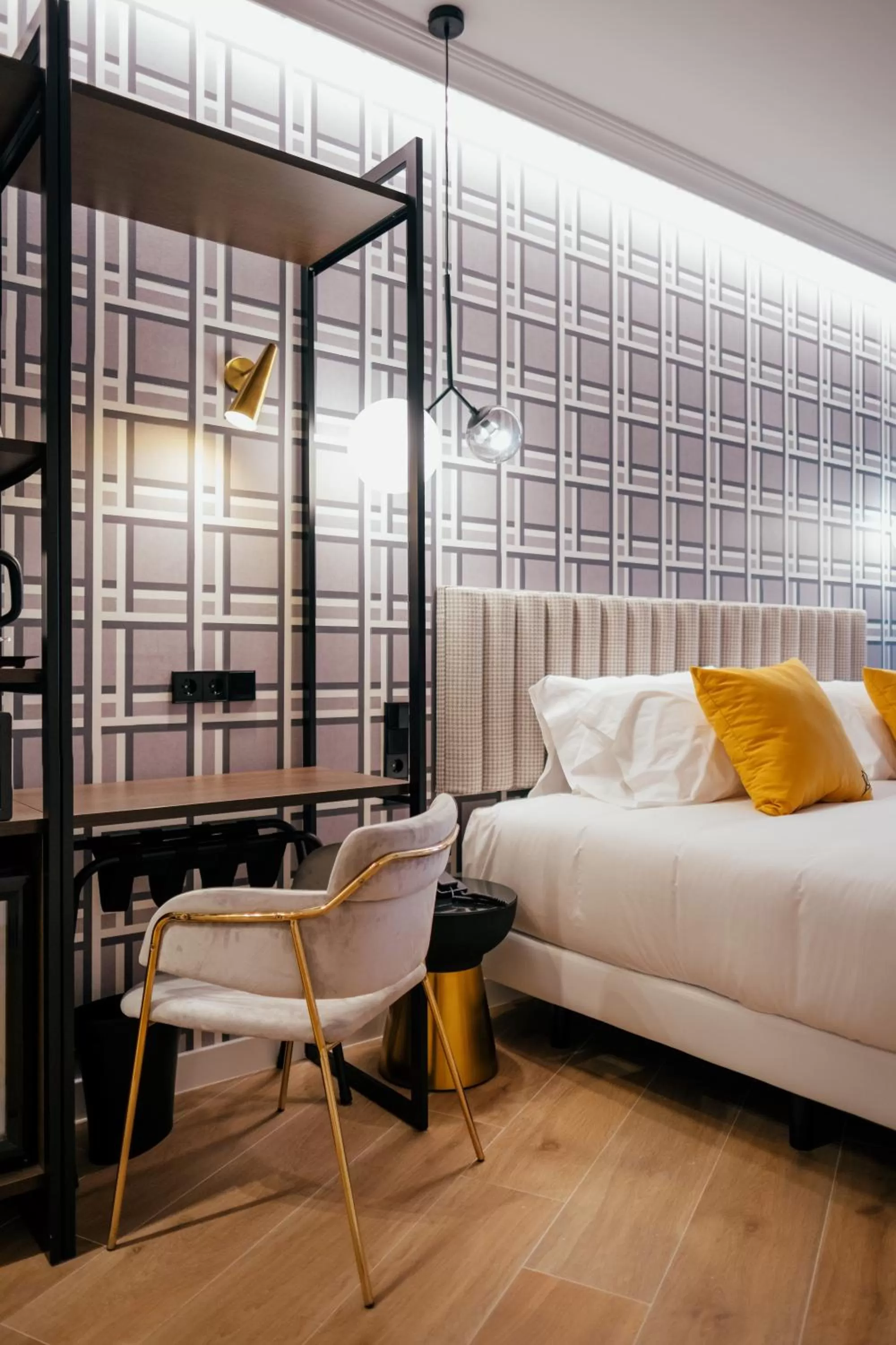 Seating area, Bed in Hotel Cetina Casa de las Telas Sevilla