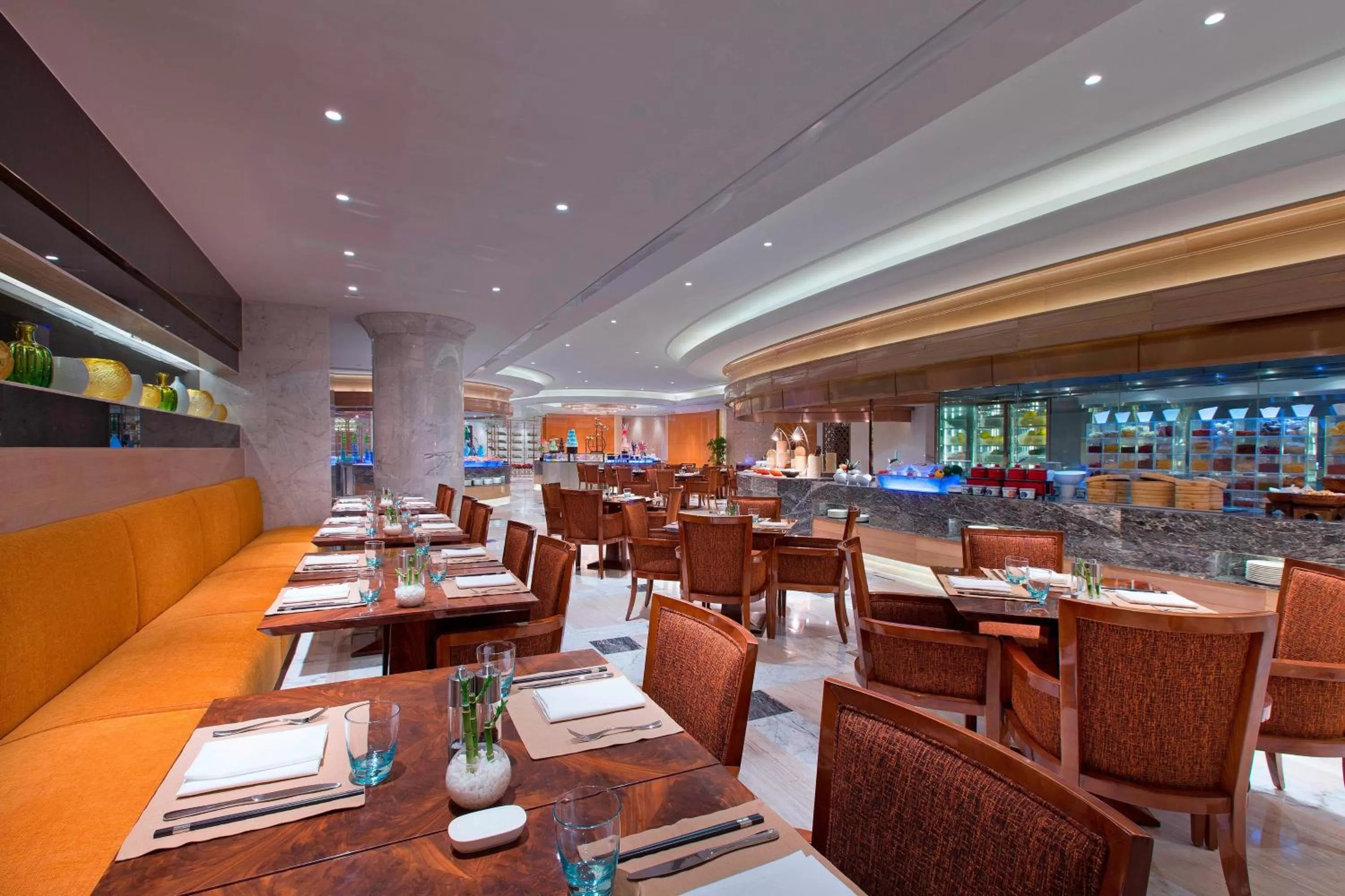 Restaurant/places to eat in Sheraton Grand Wuhan Hankou Hotel