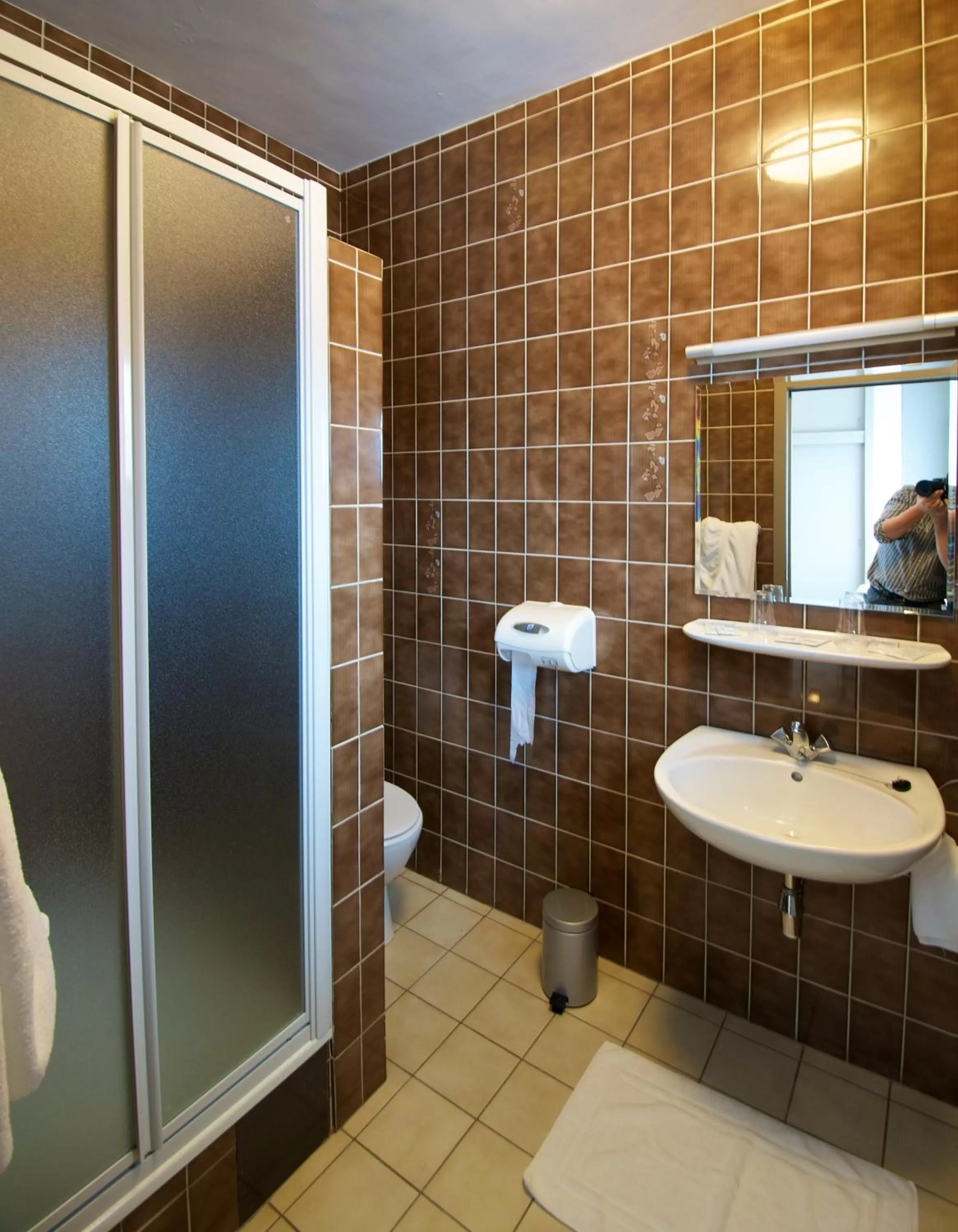 Bathroom in Hotel De Golf