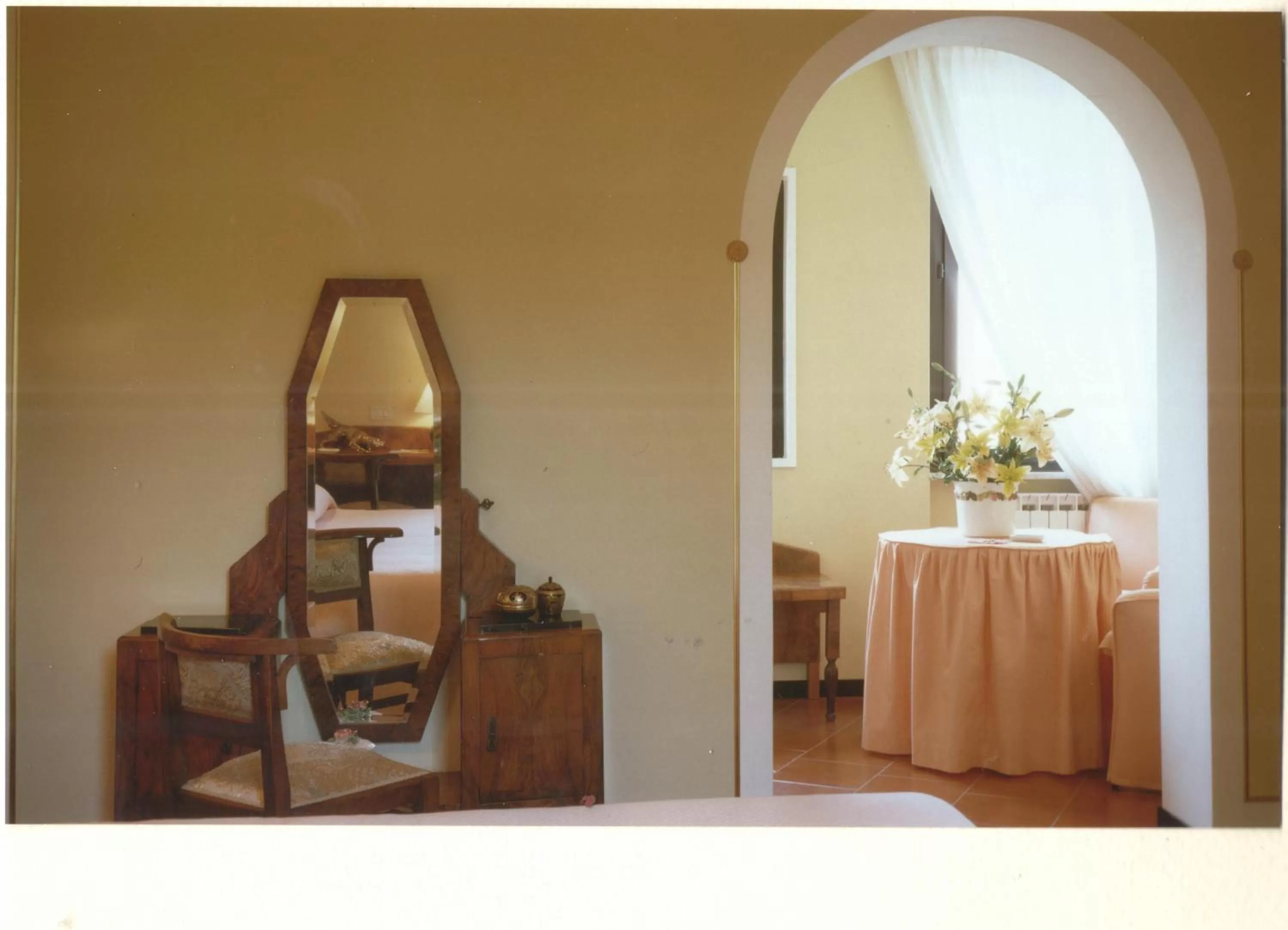 Other, Bed in Hotel Locanda Mel