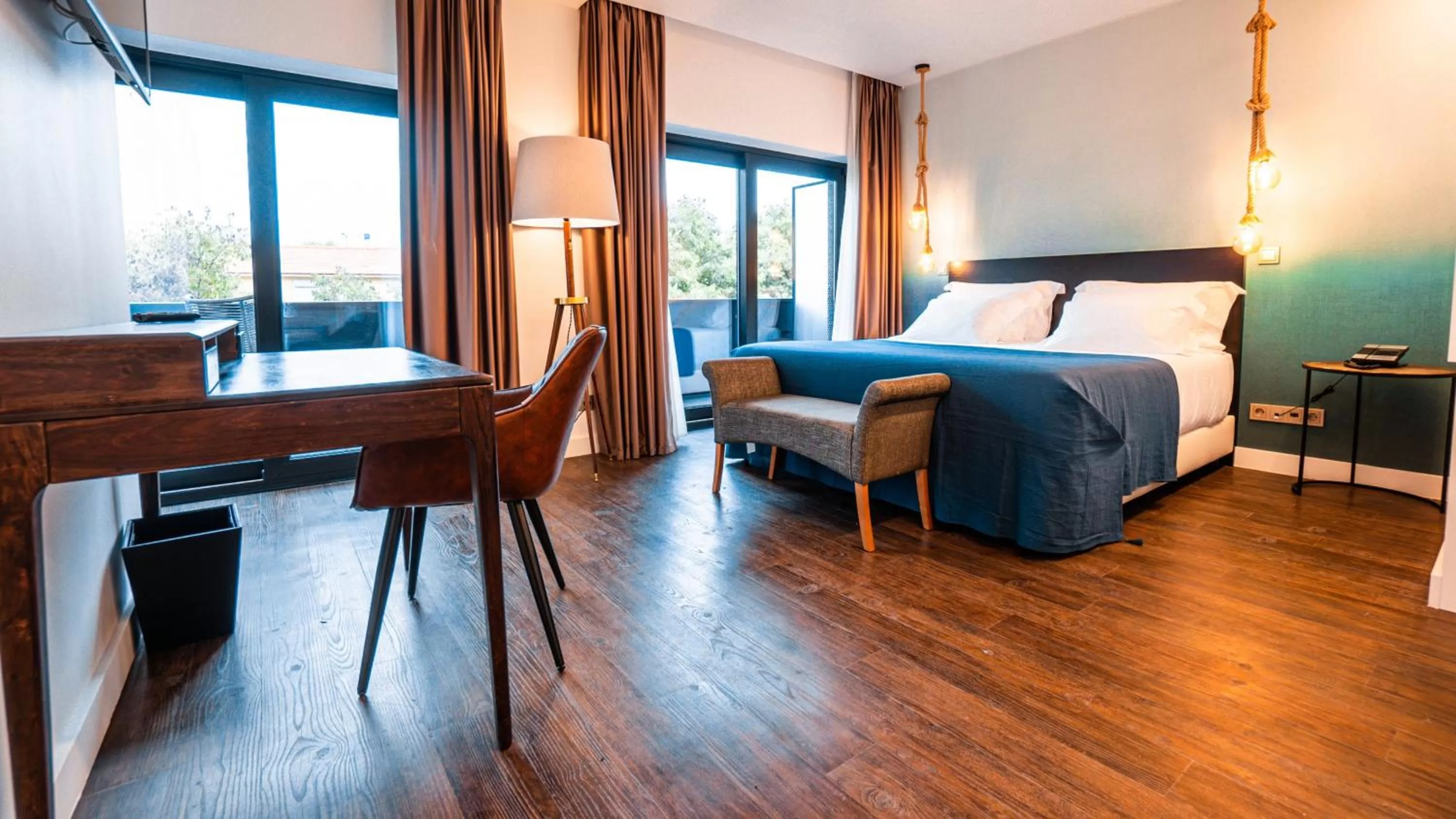 Bed in Hills Hotel Lisboa