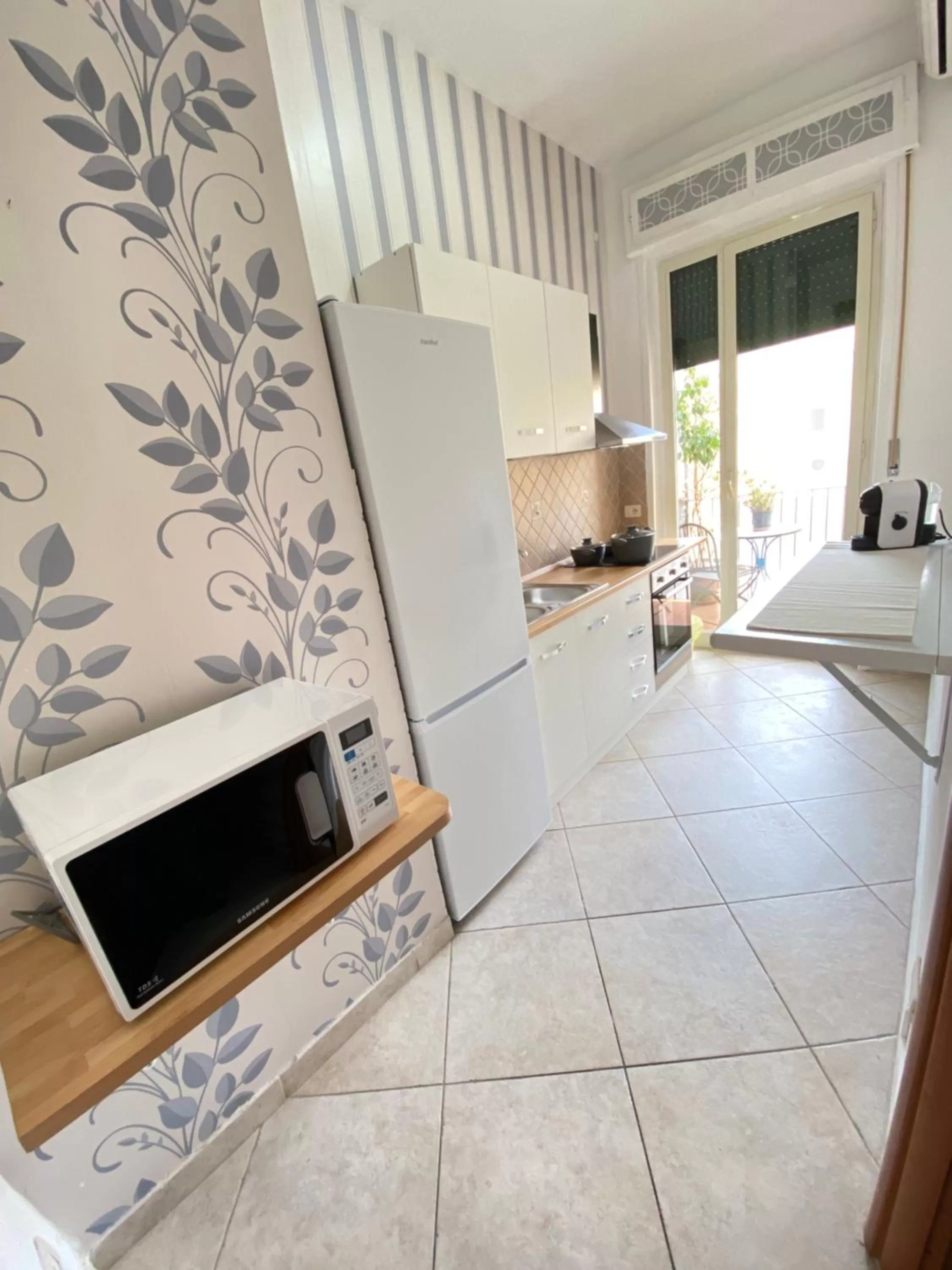 Kitchen or kitchenette in Hotel Europeo Napoli