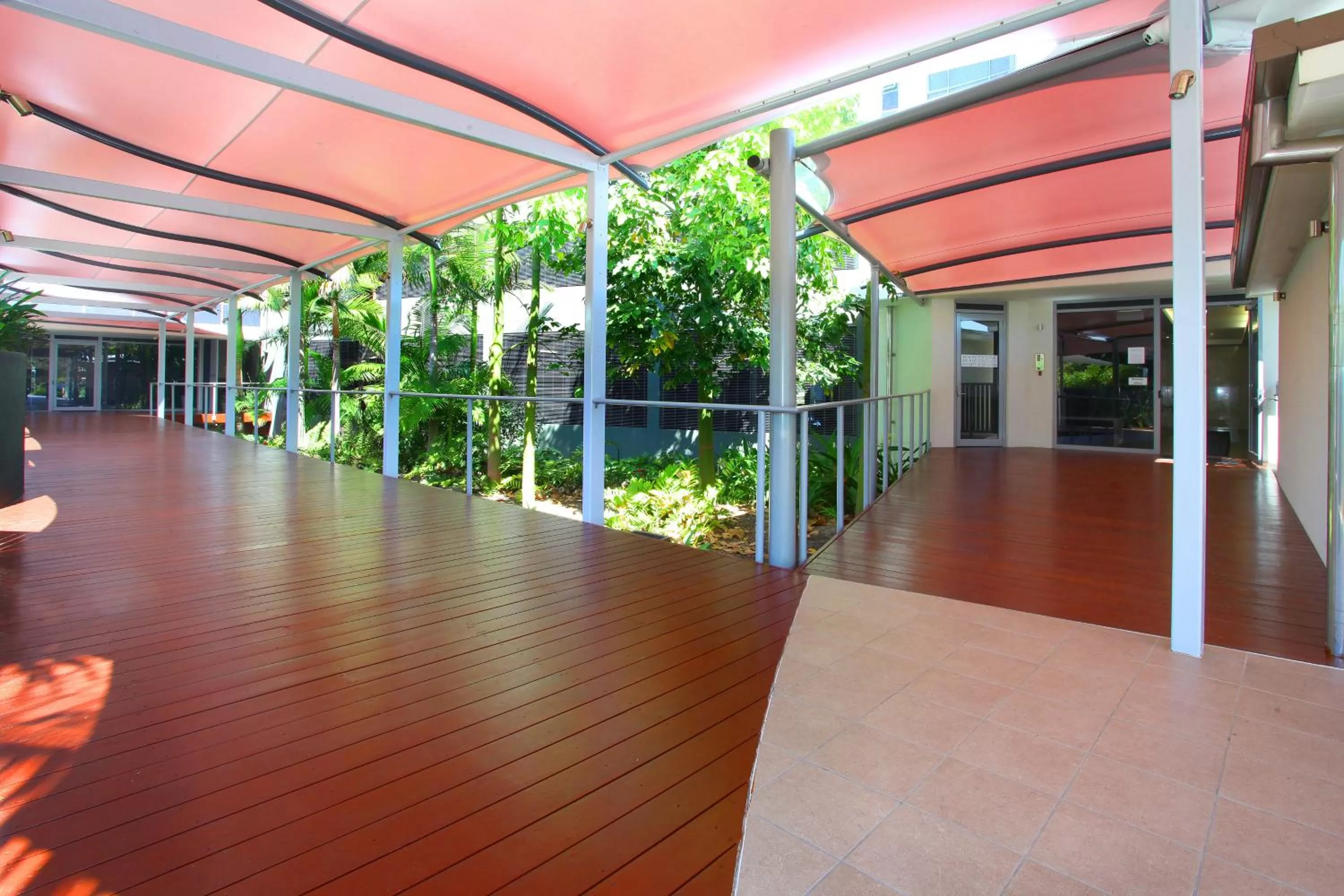 Facade/entrance in Signature Waterfront Apartments